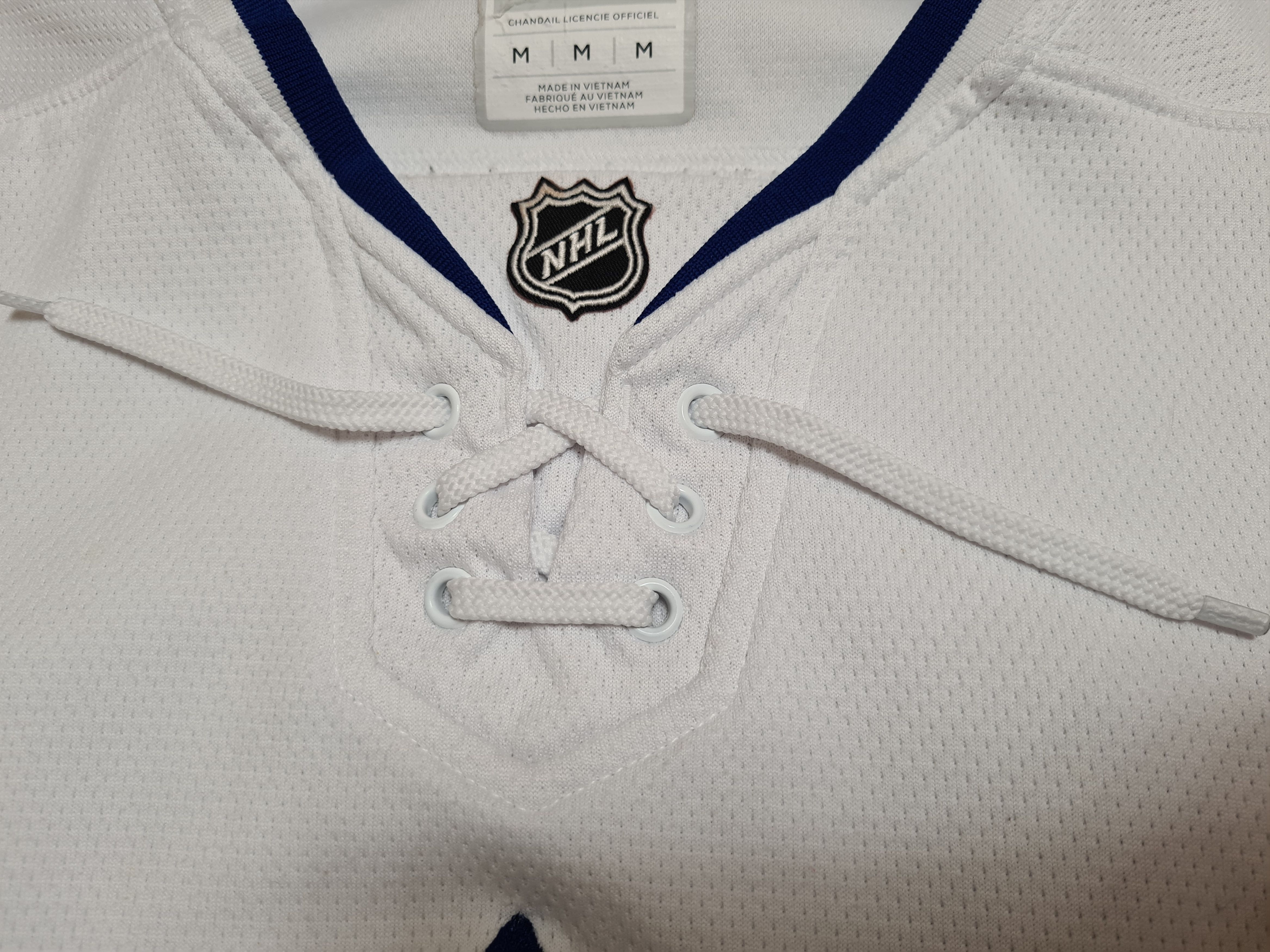 NHL TORONTO MAPLE LEAFS JERSEY WOMEN WHITE NHL HOCKEY JERSEY Size M / US 6-8 / IT 42-44 - 4 Thumbnail