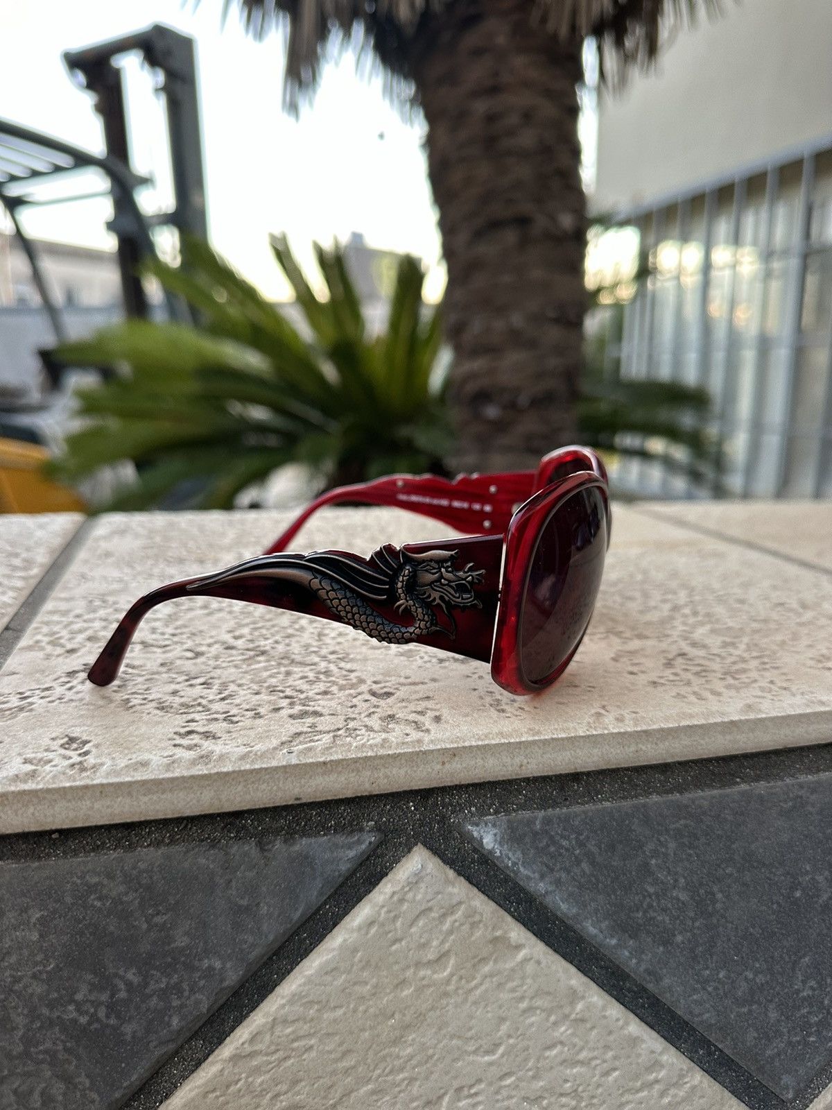 John Richmond Richmond Sunglasses Red Dragons mod. JR675-03 col. H22 Size ONE SIZE - 2 Thumbnail