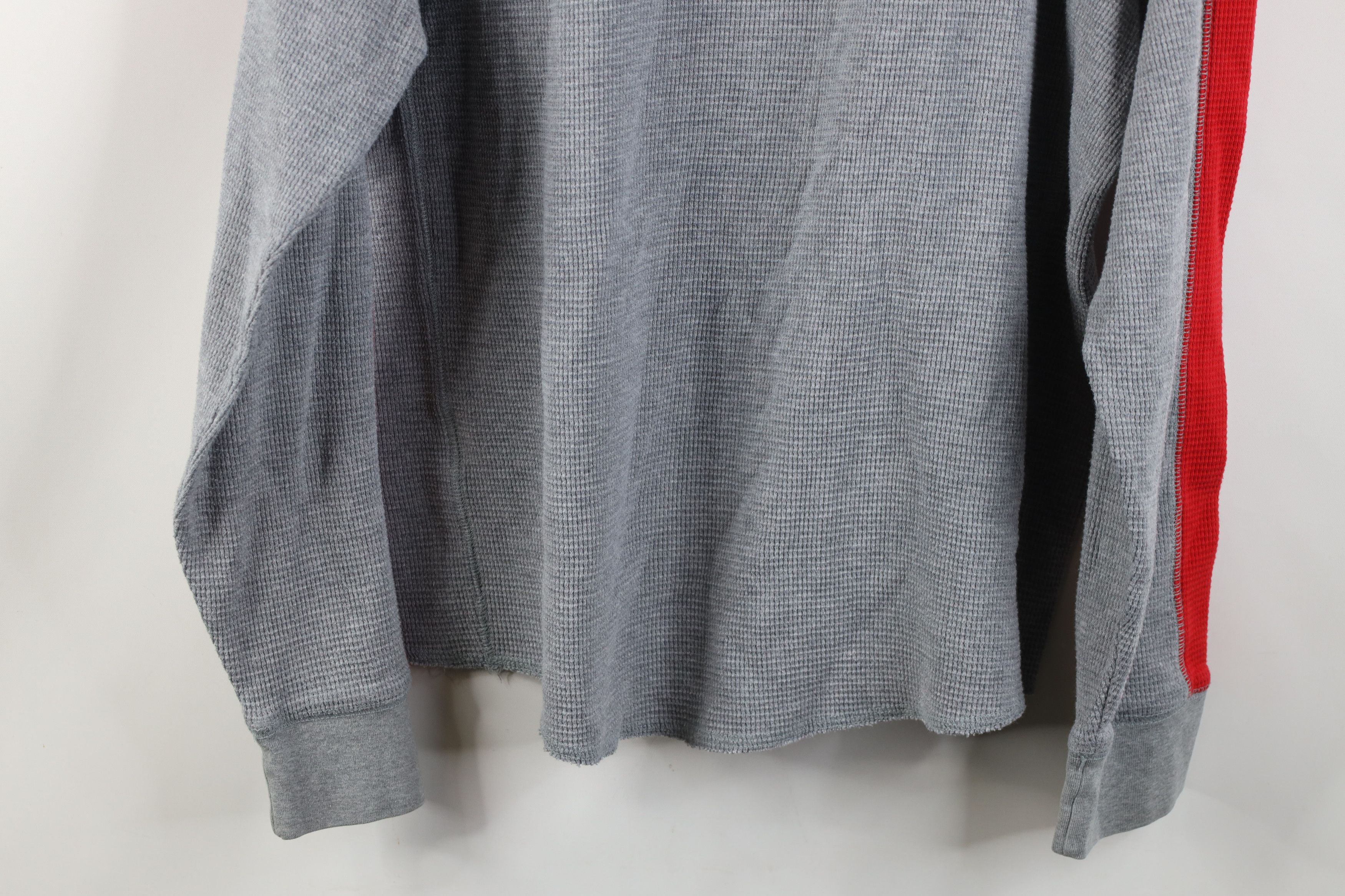 Nike Vintage Nike Swoosh Ohio State University Thermal T-Shirt Size US XL / EU 56 / 4 - 13 Thumbnail