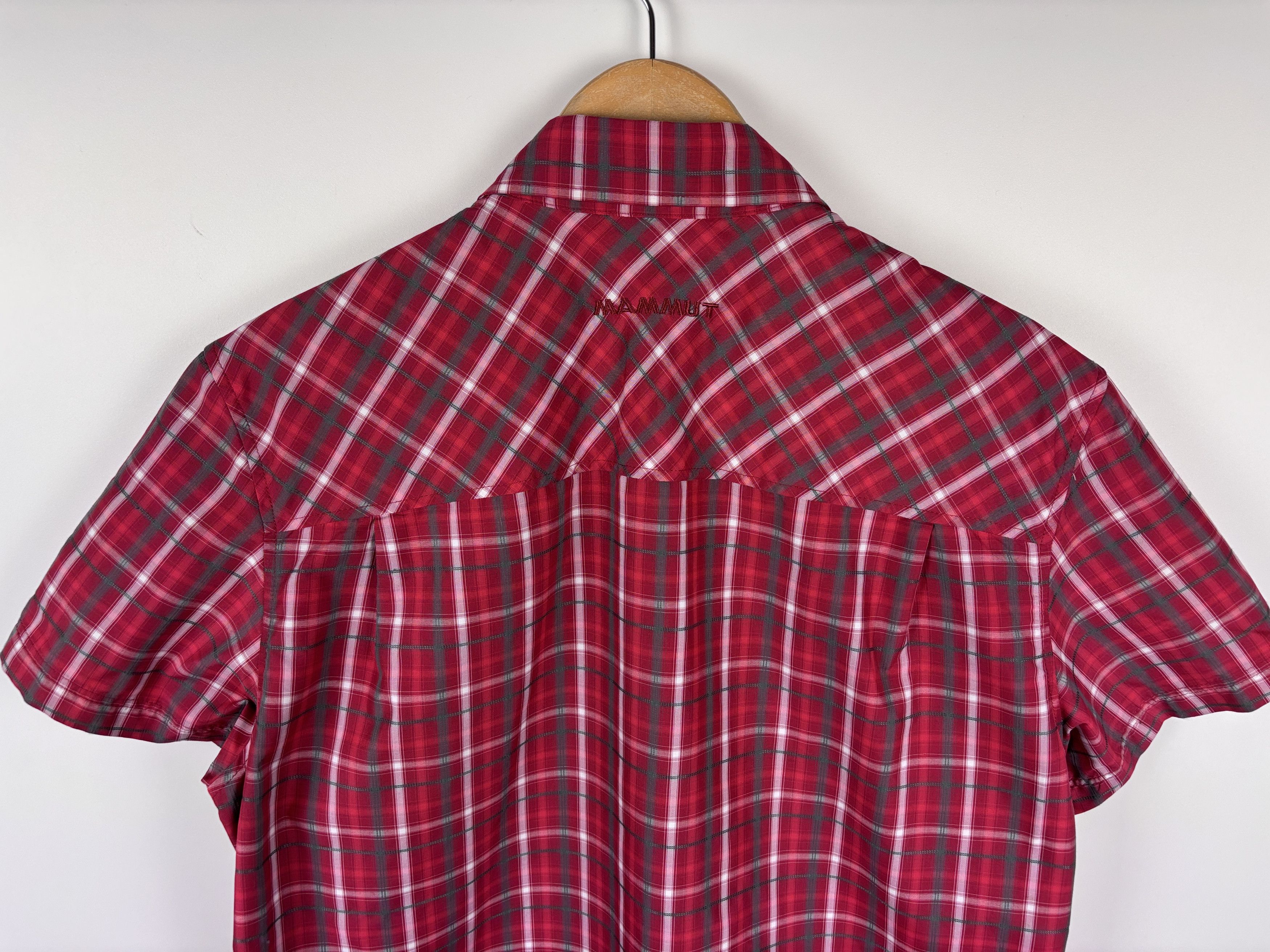 Mammut Mammut Short Sleeve Check Shirt Red Outdoor Hiking Size M Size US M / EU 48-50 / 2 - 7 Thumbnail