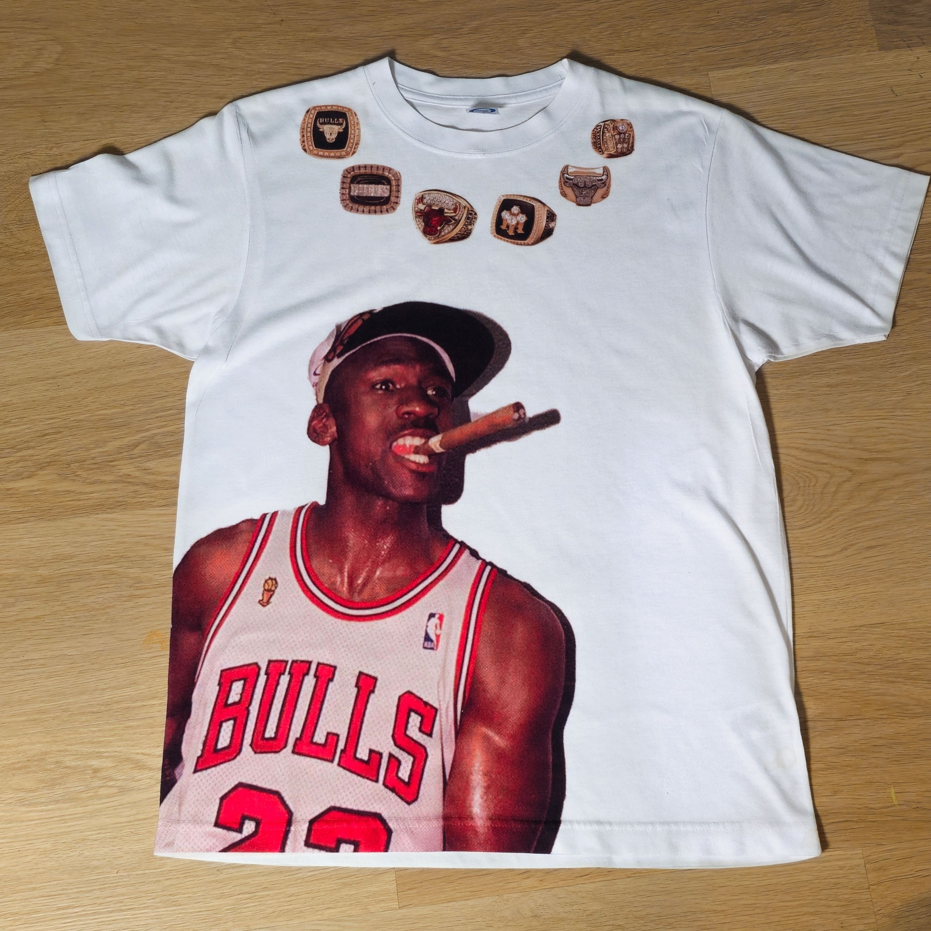image of Jordan NBA Michael Jordan 1998 Chicago Bulls T-Shirt Vintage in White, Men's (Size Medium)