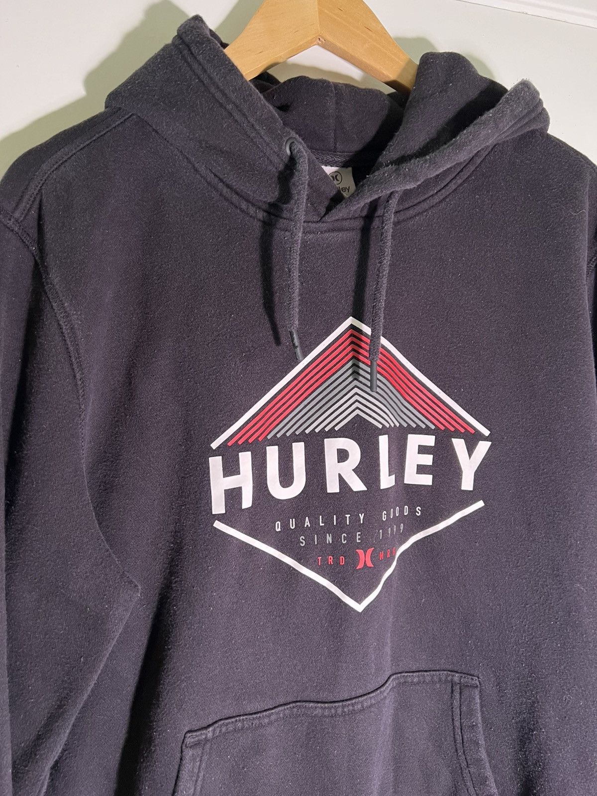 Vintage Y2K 2000’s VTG Vintage Hurley Streetwear Retro Goth Hoodie Size US L / EU 52-54 / 3 - 3 Thumbnail