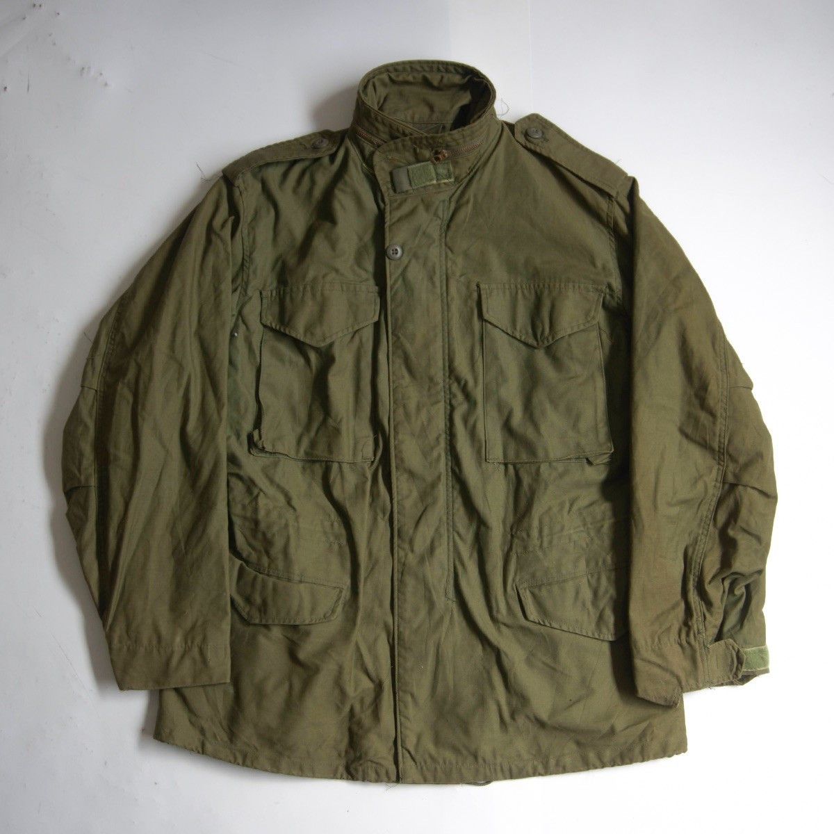 Vintage US ARMY M-65 3rd Field Jacket Size MEDIUM-REGULAR Size US M / EU 48-50 / 2 - 1 Thumbnail