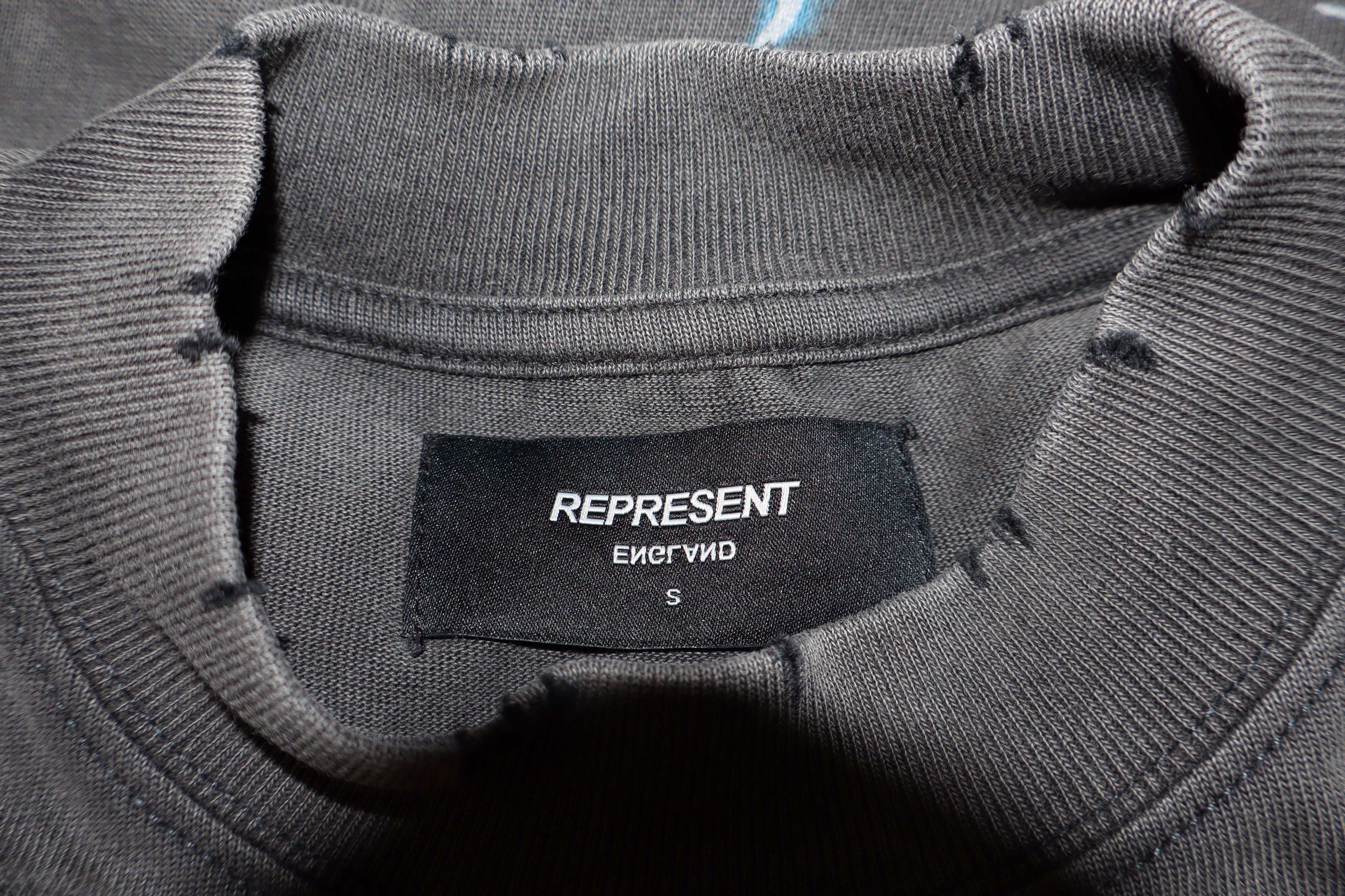 Represent Clo. Louder than hell t-shirt Size US S / EU 44-46 / 1 - 10 Thumbnail