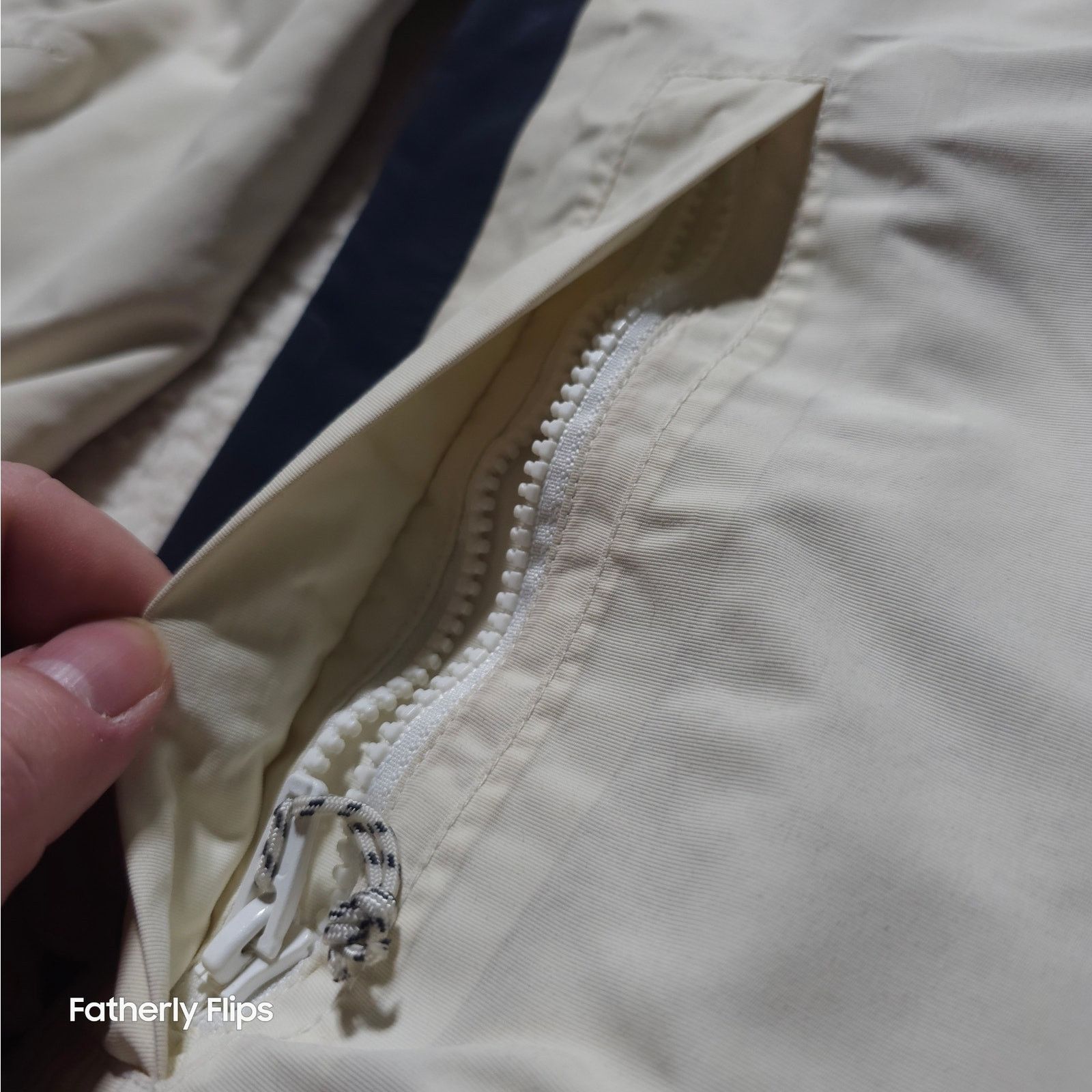Henri Lloyd Henri Lloyd Sailing Jacket Men's M Cream Navy Hooded Coat Size M / US 6-8 / IT 42-44 - 4 Thumbnail