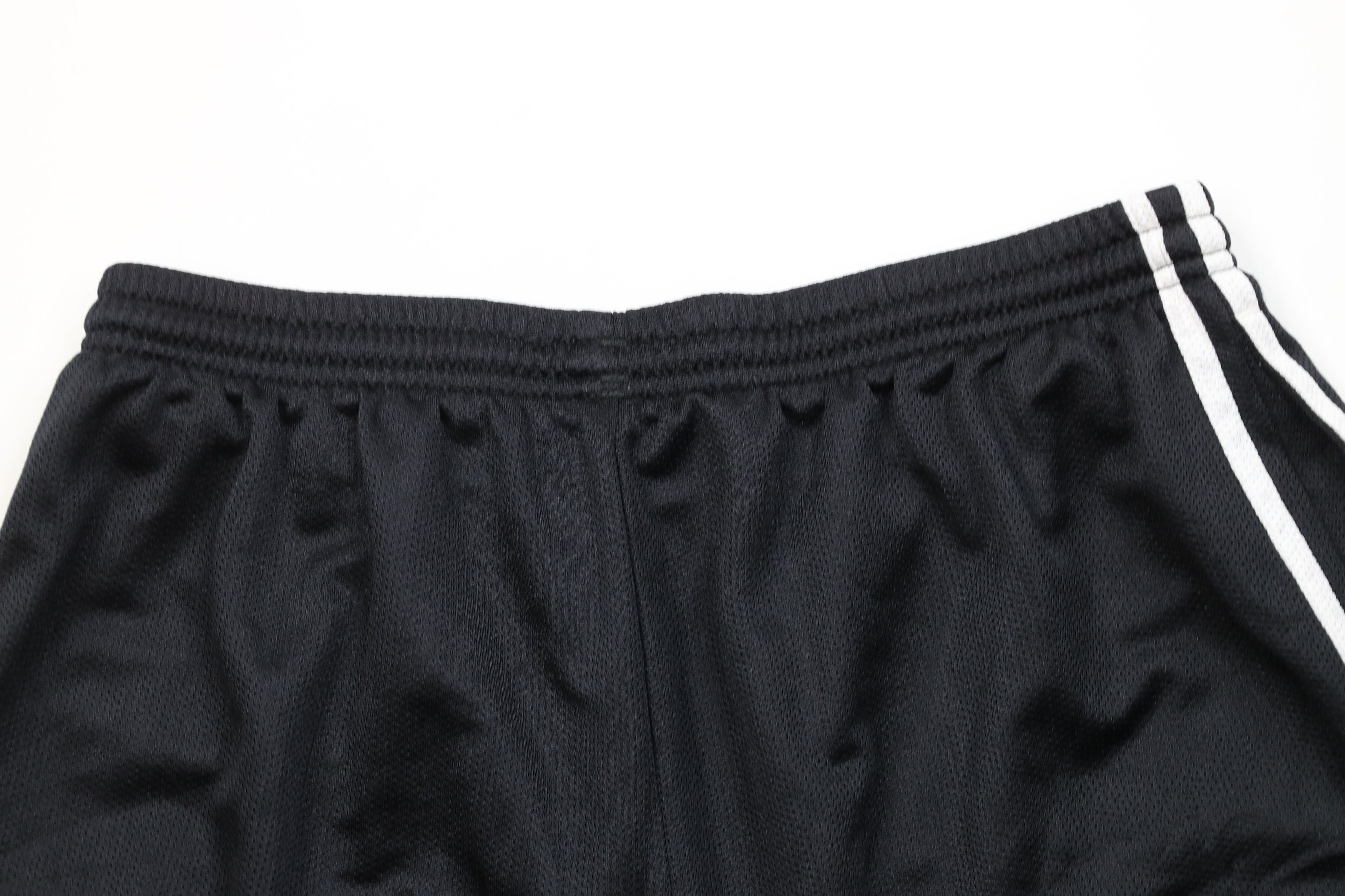 Adidas Vintage Y2K Adidas Striped Mesh Above Knee Shorts Black Size US 34 / EU 50 - 11 Thumbnail