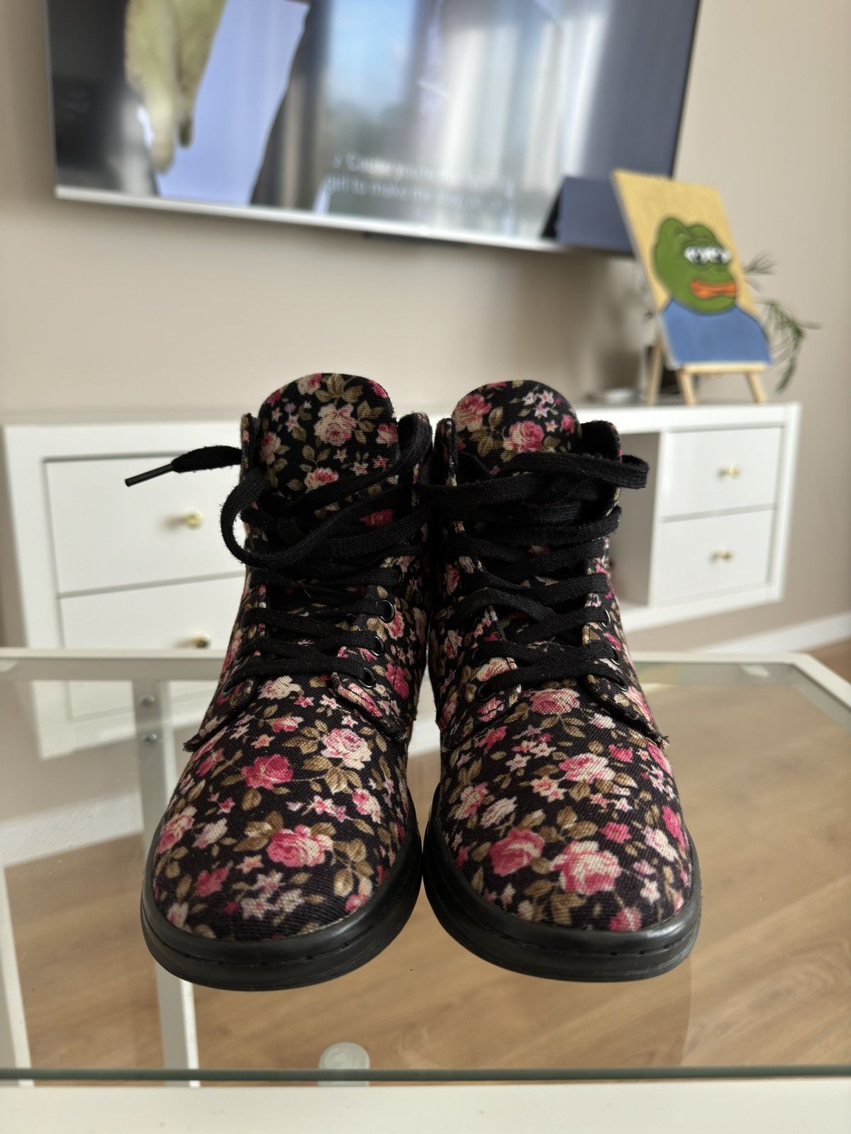 Dr. Martens Dr Martens roses flowers boots Size US 7 / IT 37 - 2 Thumbnail
