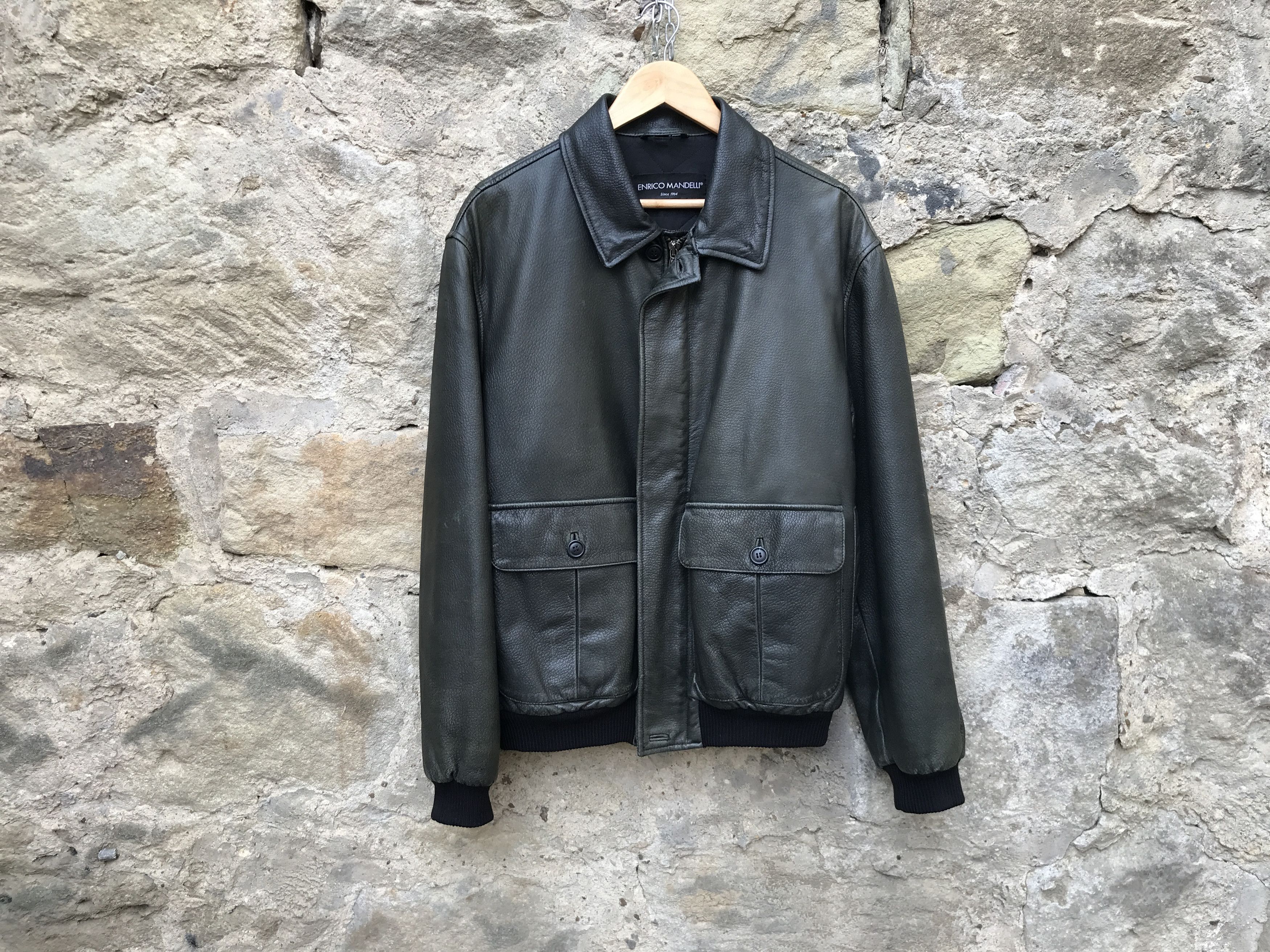 ENRICO MANDELLI ラムレザージャケット A-2 イタリア製 20%OFF 会員価格適用外】イタリア製 ラムレザー メンズ ライダース