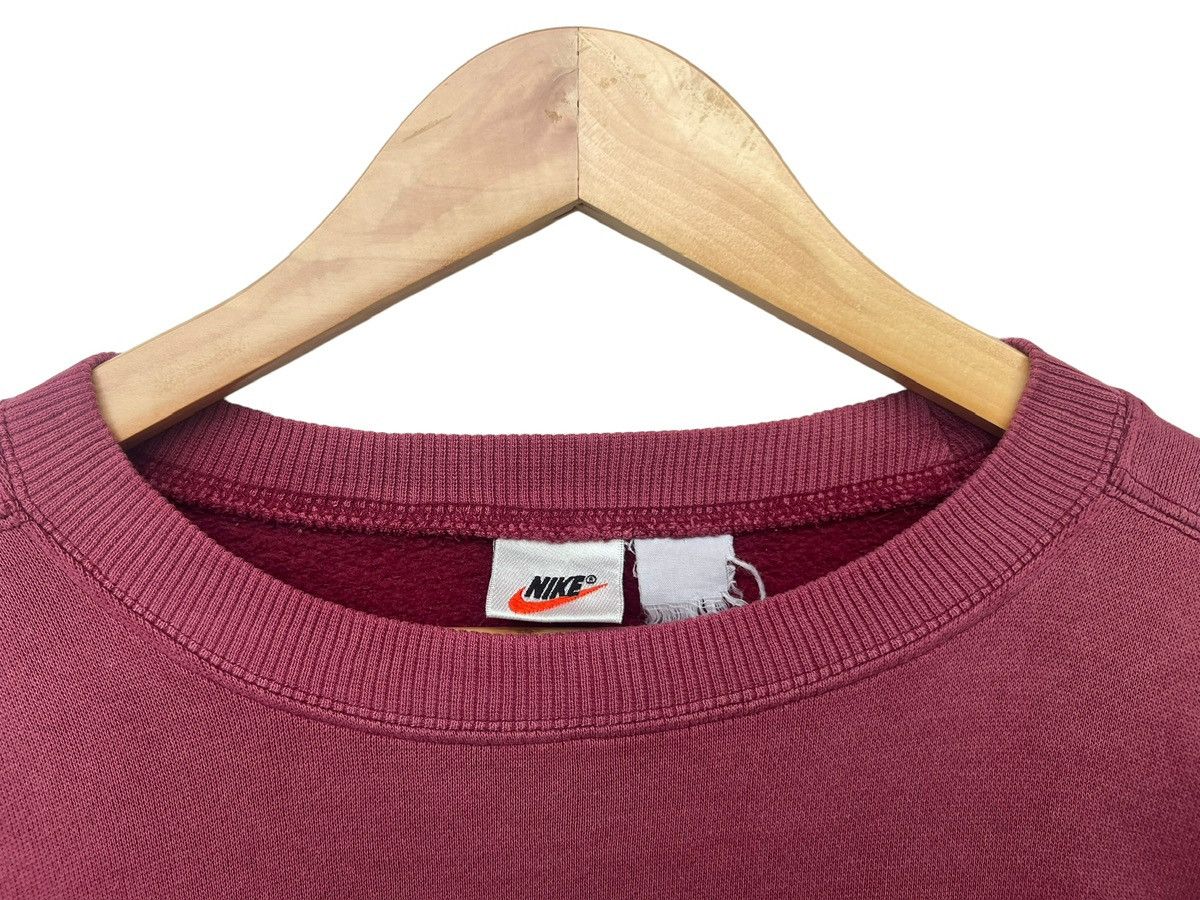 Nike Vintage 90s Nike Baggy Boxy Distress Red Sunfaded Sweatshirt Size US XL / EU 56 / 4 - 5 Thumbnail