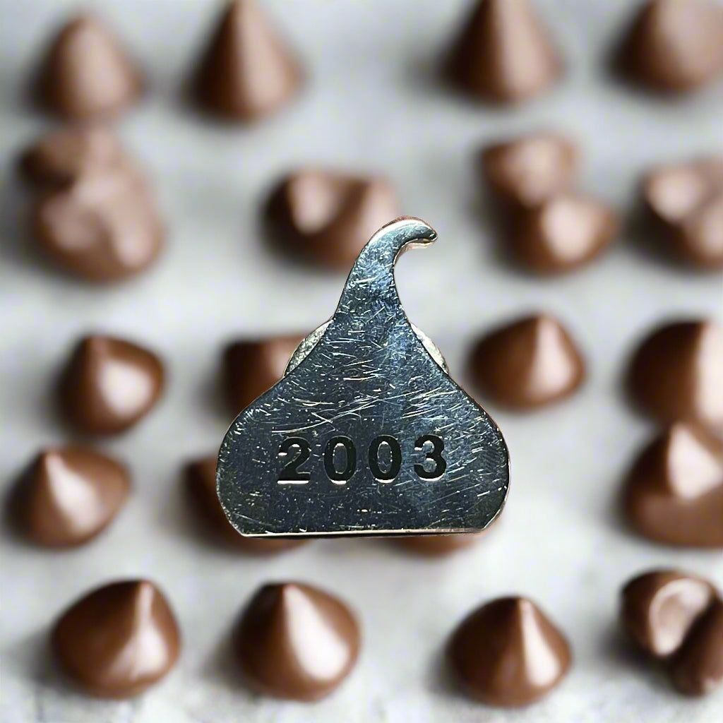 Vintage 2003 Hershey Chocolate Candy Kisses Silver Tone Brooch Pin Size ONE SIZE - 1 Thumbnail