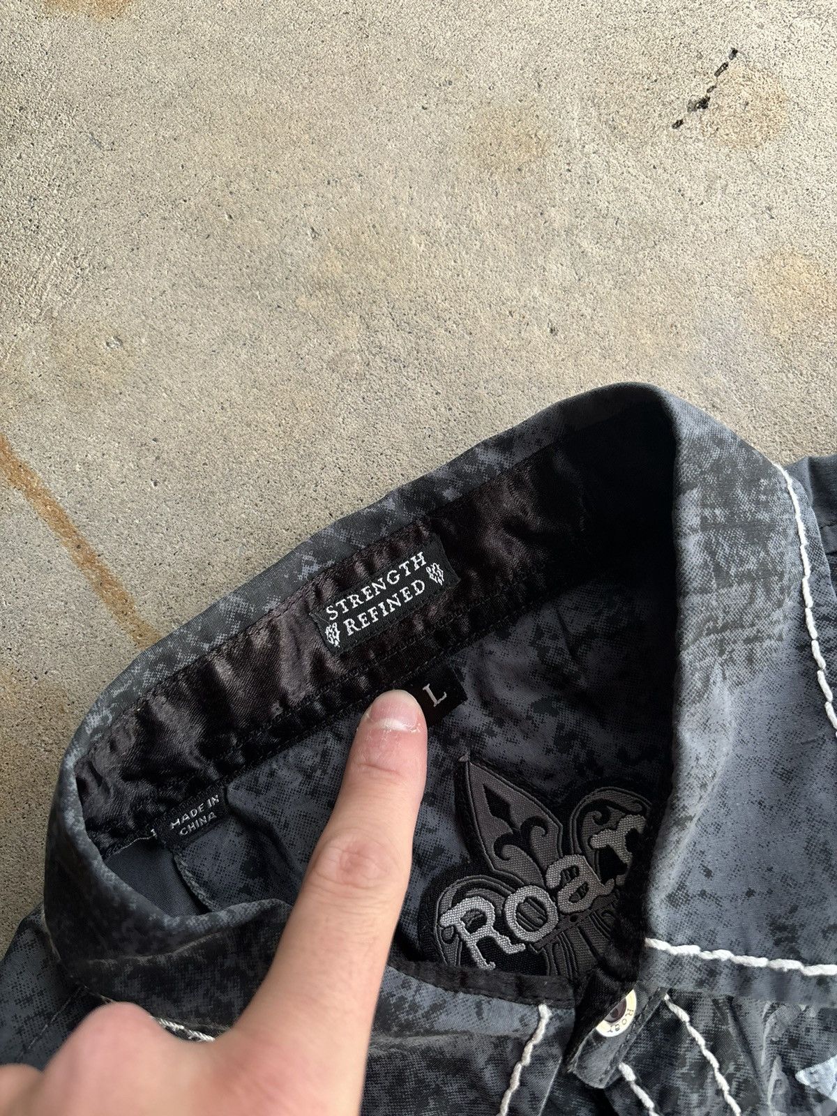 Roar Crazy Roar Grunge Y2K Embroidered Affliction Style Shirt Size US L / EU 52-54 / 3 - 5 Thumbnail