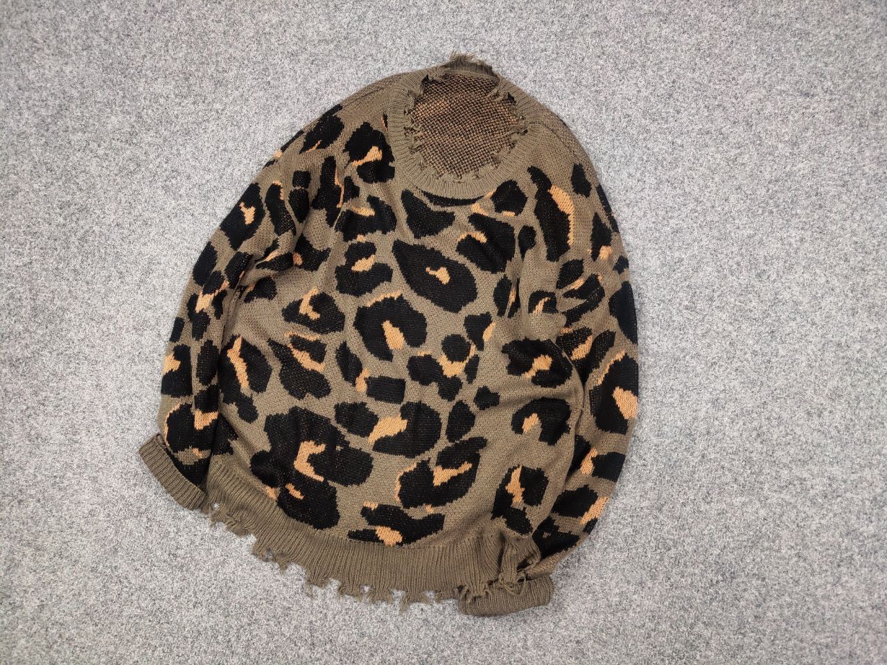 Japanese Brand Vtg Japan Leopard Hysteric Glamour Style Distressed Sweater Size US M / EU 48-50 / 2 - 3 Thumbnail