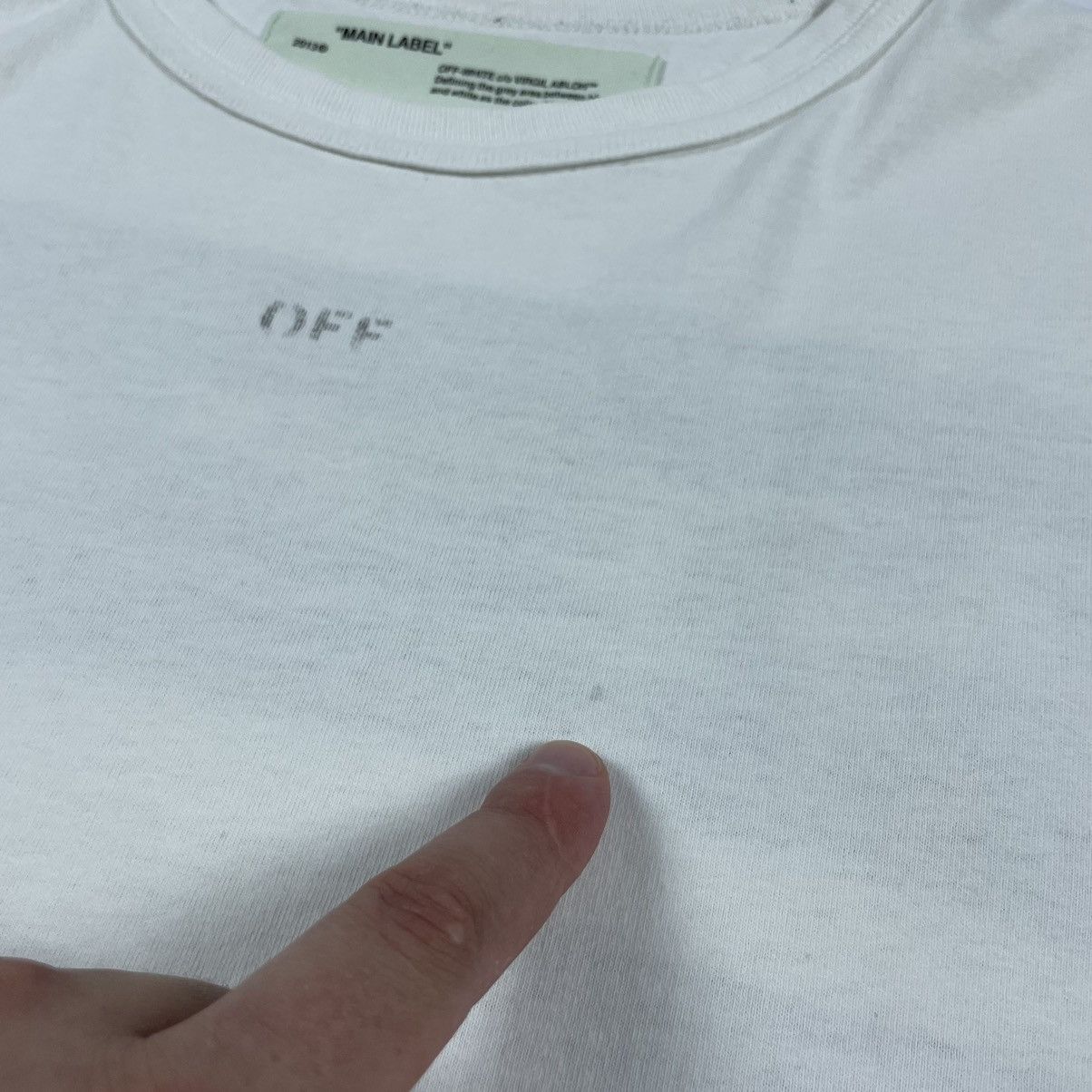 Off White Distressed Faded Black Arrows White T-shirt