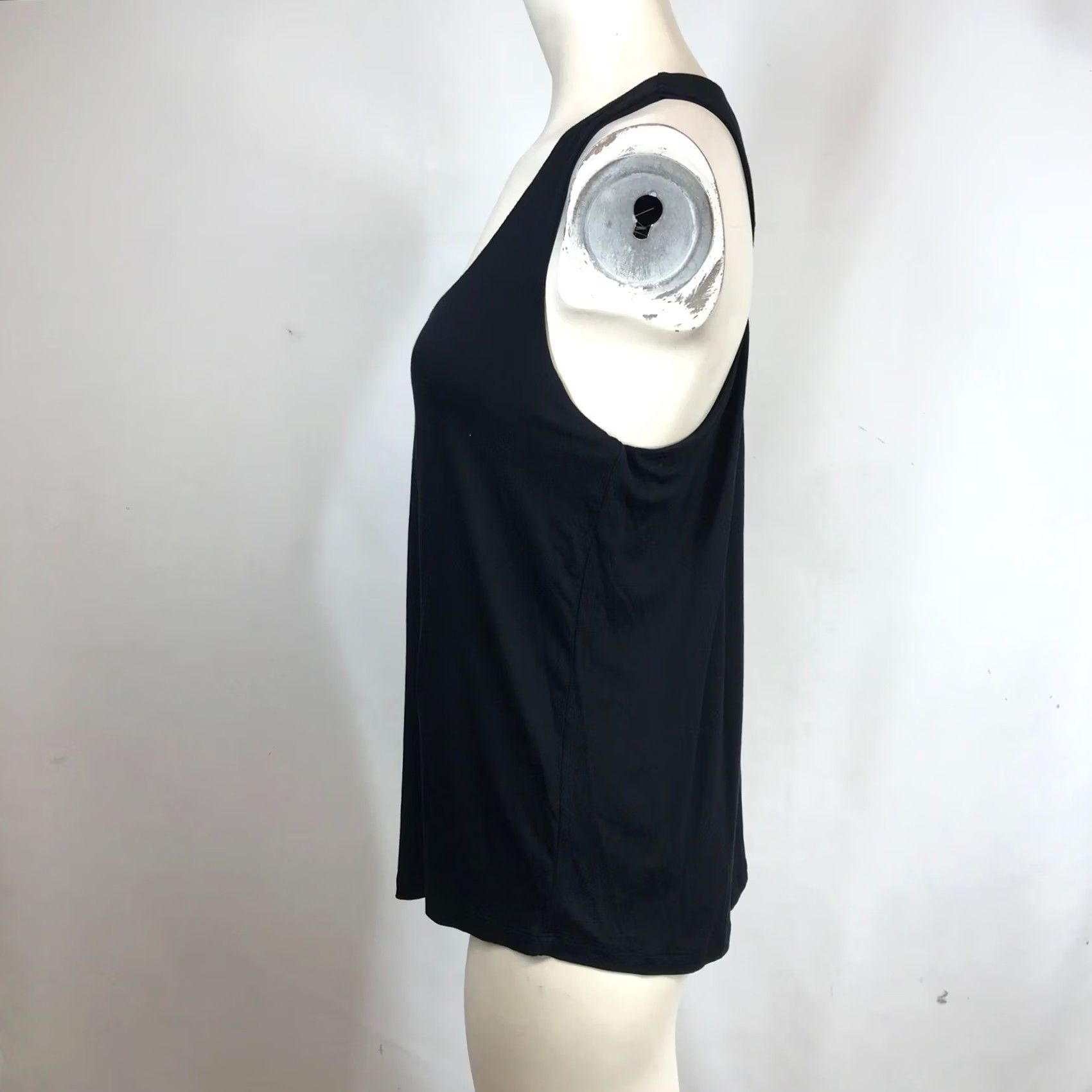 Vintage Soma Racerback Tank Top Black Scoop Neck Pleated Back Size S Womens Size S / US 4 / IT 40 - 6 Thumbnail