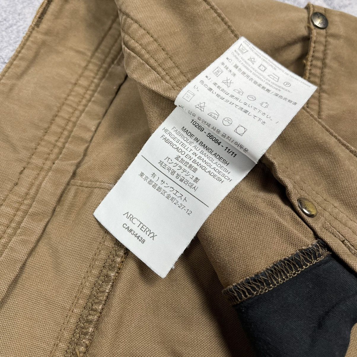Arc'teryx Vintage Arc’teryx cargo gorpcore pants 90’s Size US 36 / EU 52 - 8 Thumbnail