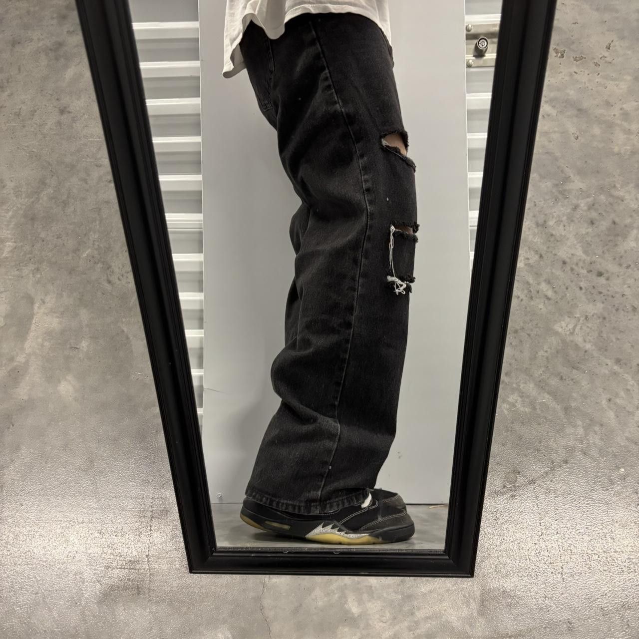 Japanese Brand × Vintage Crazy Vintage Y2K/2000s Grunge Black Distressed Streetwear Skater Denim Jeans! Size US 28 / EU 44 - 2 Thumbnail