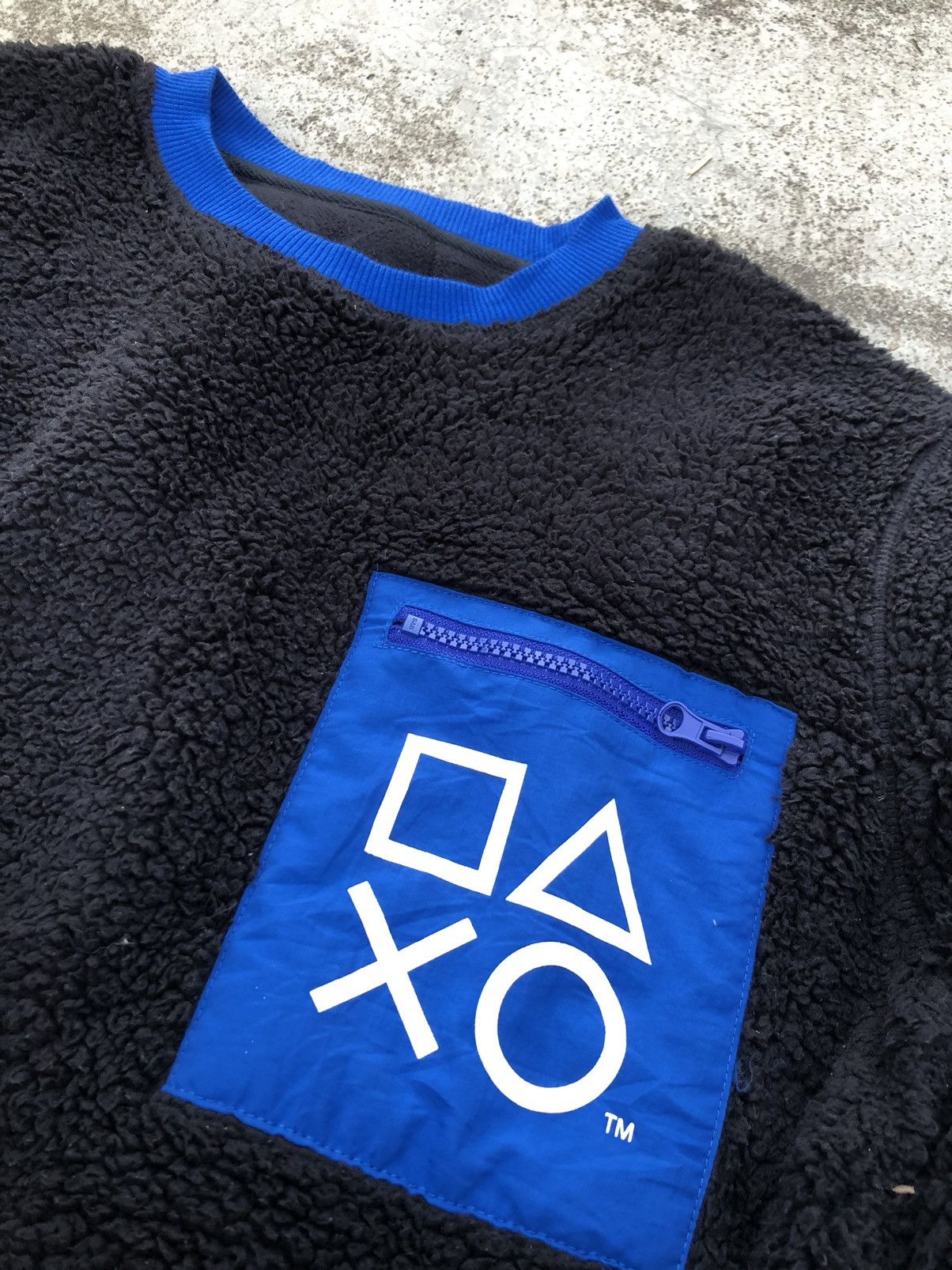 GU FLEECE JUMPER PLAYSTATION X GU JAPAN Size US M / EU 48-50 / 2 - 2 Thumbnail
