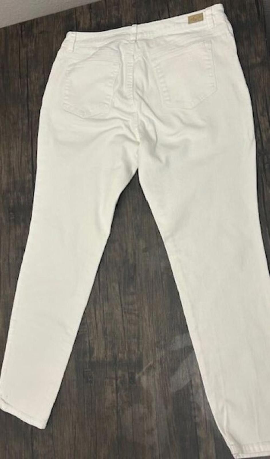 Cobra S.C. S & Co. Skinny Low Rise White Jeans Size 14 With Size 36" / US 14 / IT 50 - 2 Thumbnail