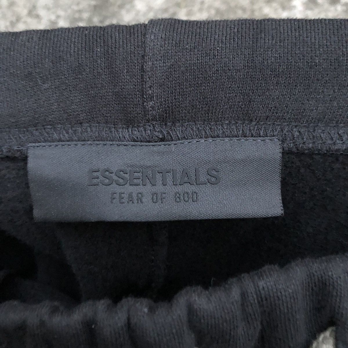 Essentials × Fear of God Essentials Fear of God Shorts Size US 34 / EU 50 - 3 Thumbnail