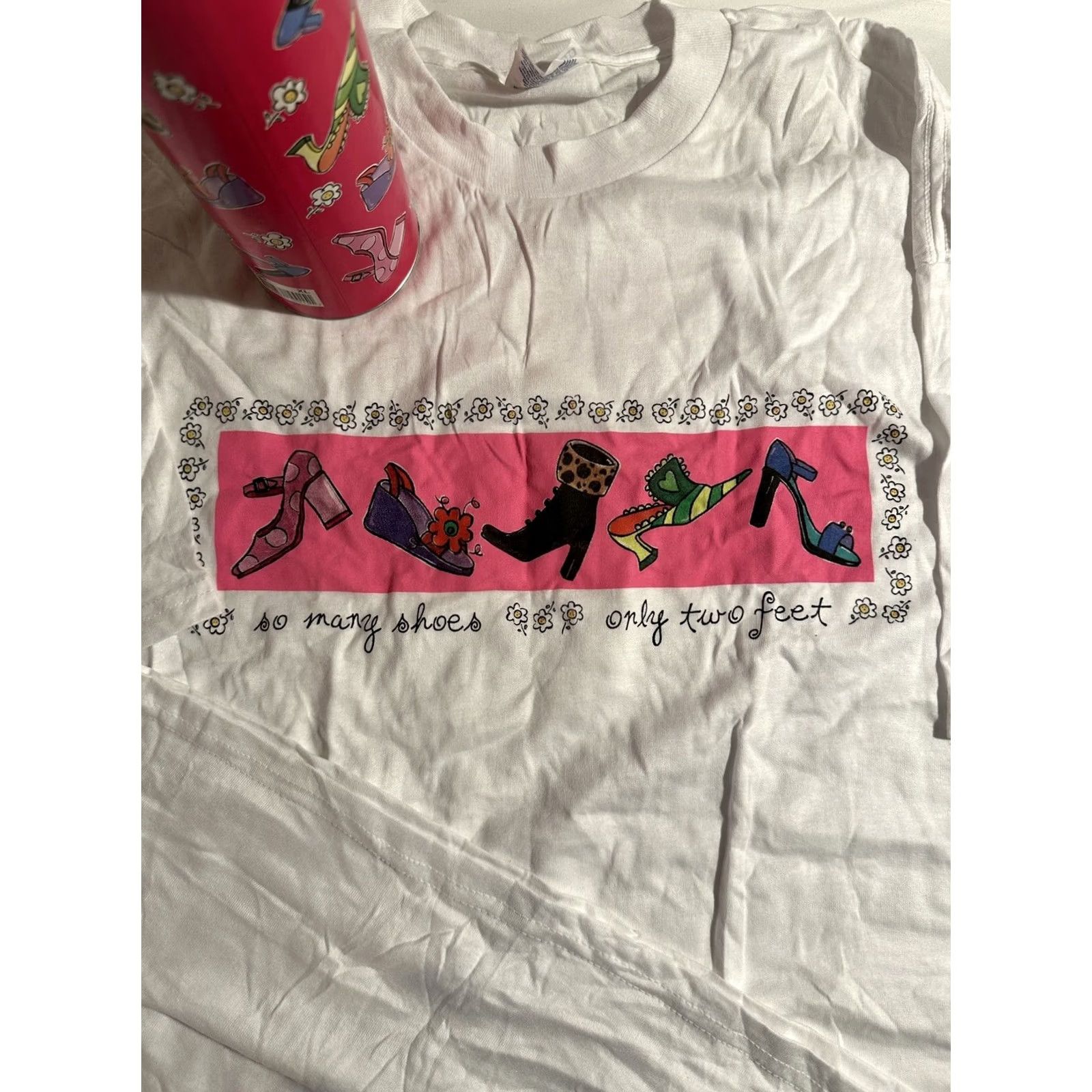 Vintage VINTAGE Funny T-Shirt Unisex Adults 90s XL White So Many Shoes Only Two Feet with Bank Nike Size US XL / EU 56 / 4 - 2 Thumbnail