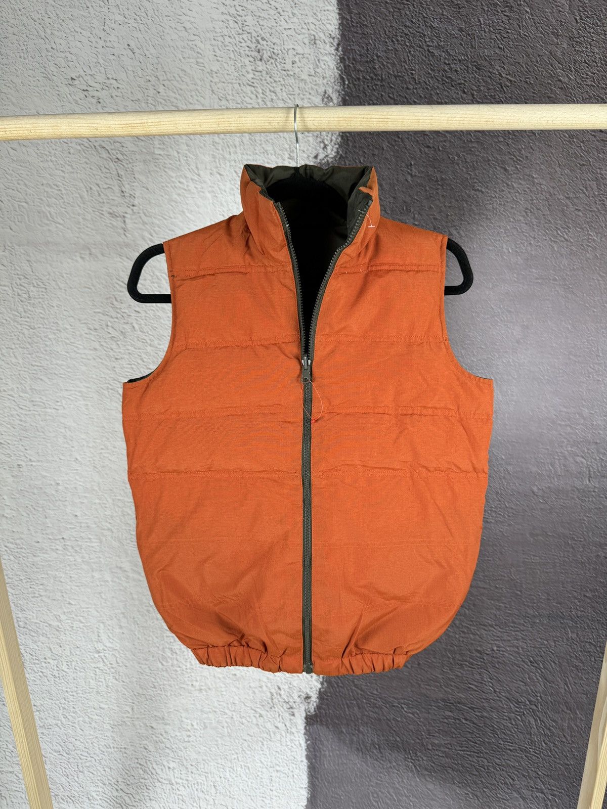 Japanese Brand Mousse Free Fakedelic Ind. winter down vest size F Size US S / EU 44-46 / 1 - 2 Thumbnail