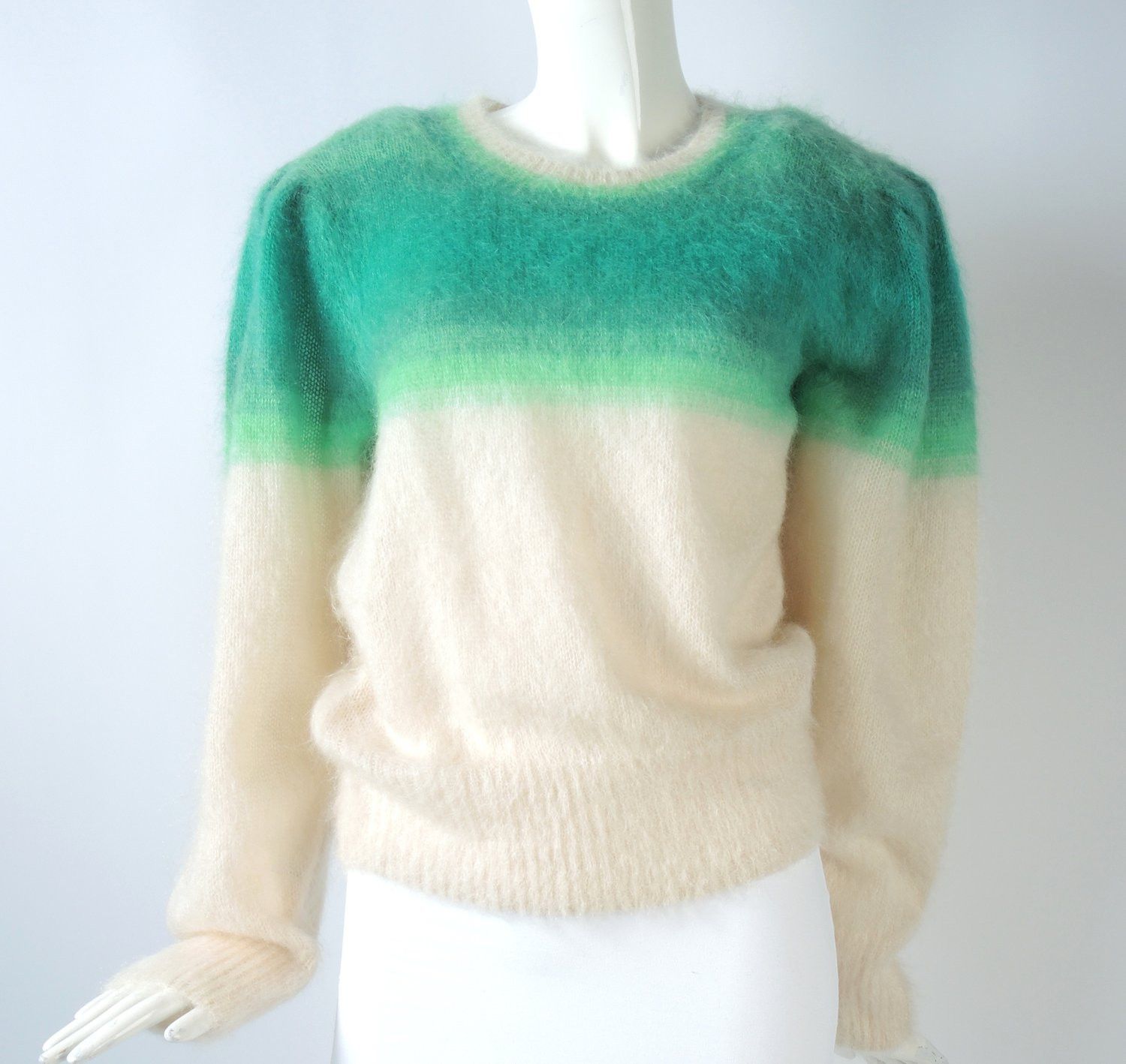 o1smst1ft0424 Crewneck in Cream & Green