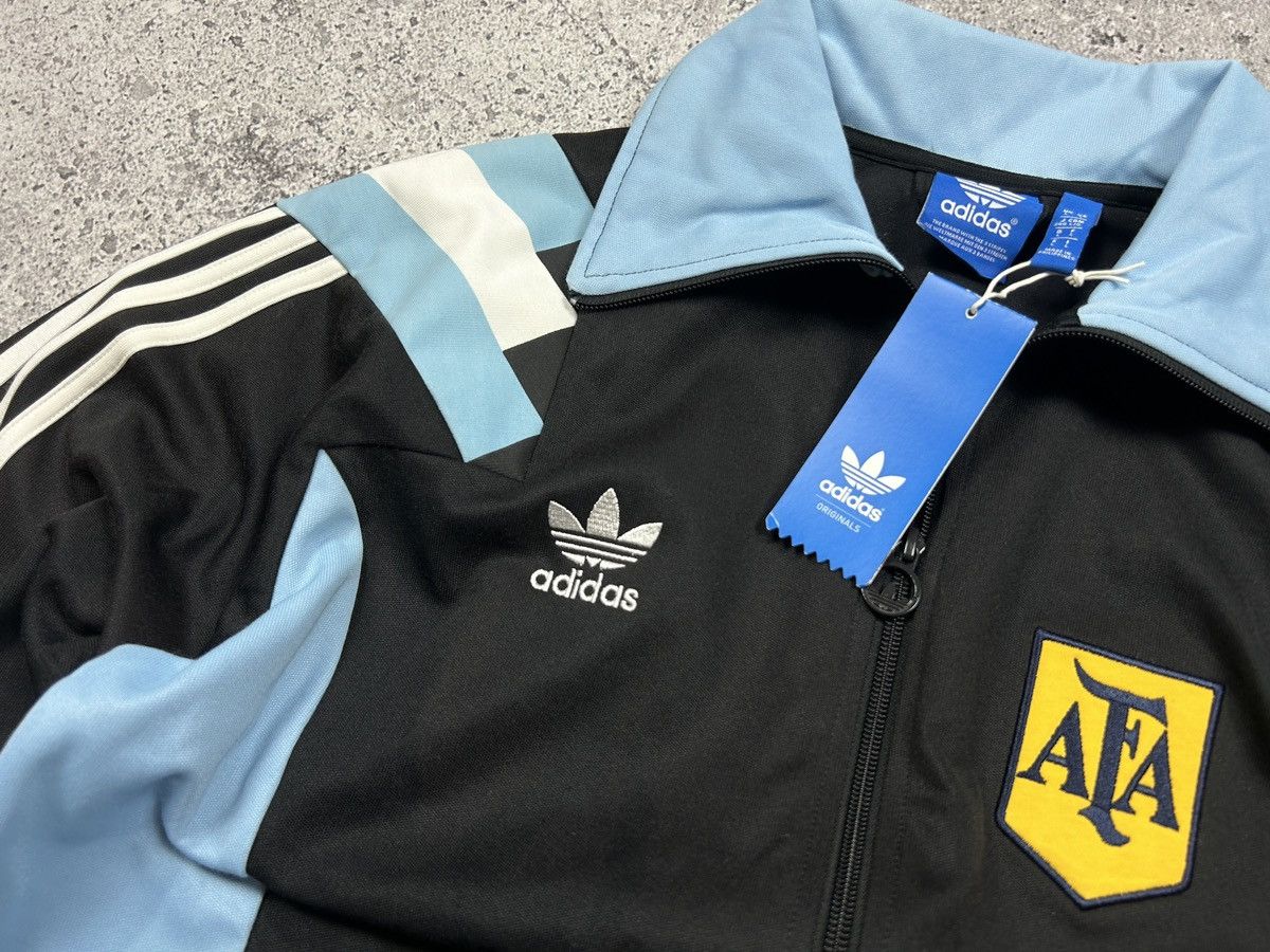 Adidas Argentina 00s Tracksuit Messi DSWT Size US L / EU 52-54 / 3 - 10 Thumbnail