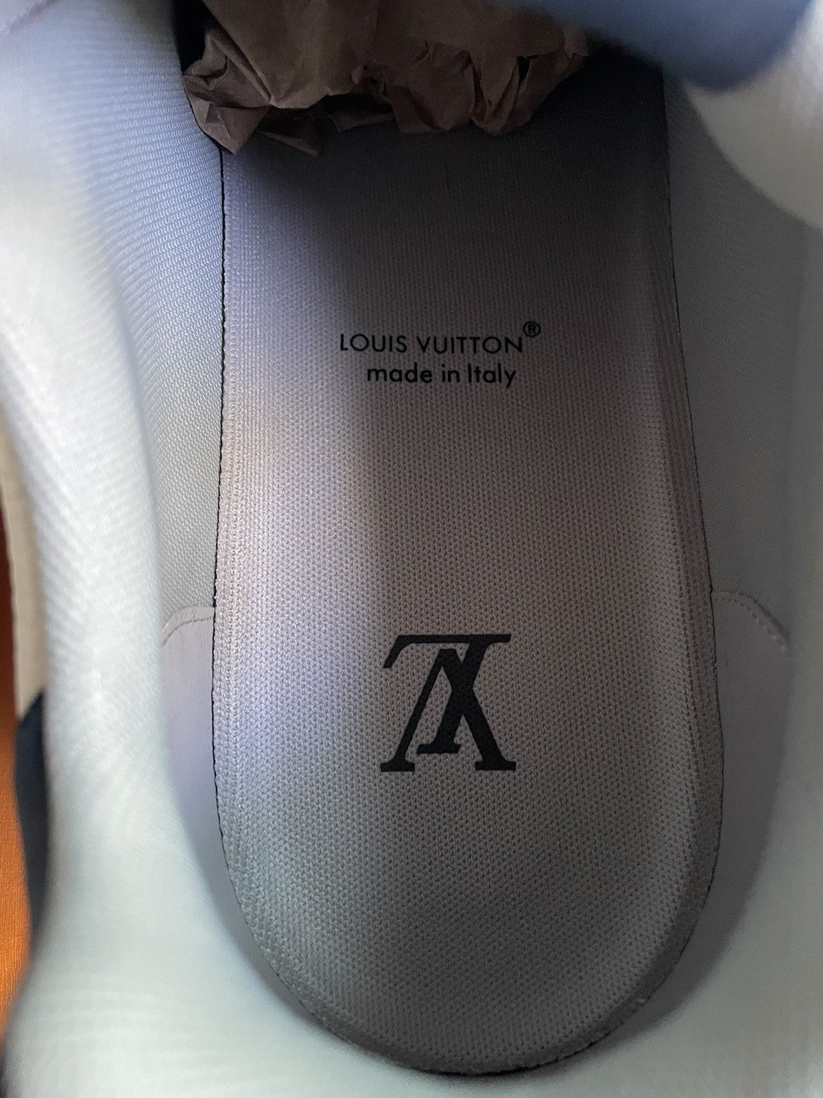 Louis Vuitton Louis Vuitton New York City Of Dreams Trainer Sneaker Size US 10.5 / EU 43-44 - 12 Thumbnail