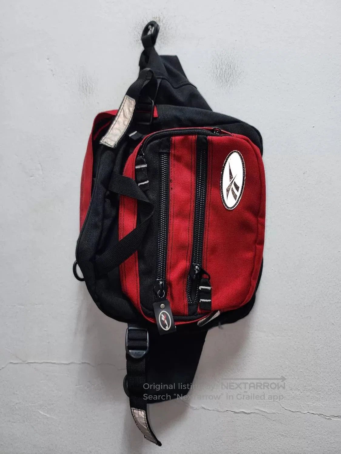 Reebok Reebok Vintage Akira Fashion Bag. Size ONE SIZE - 1 Thumbnail