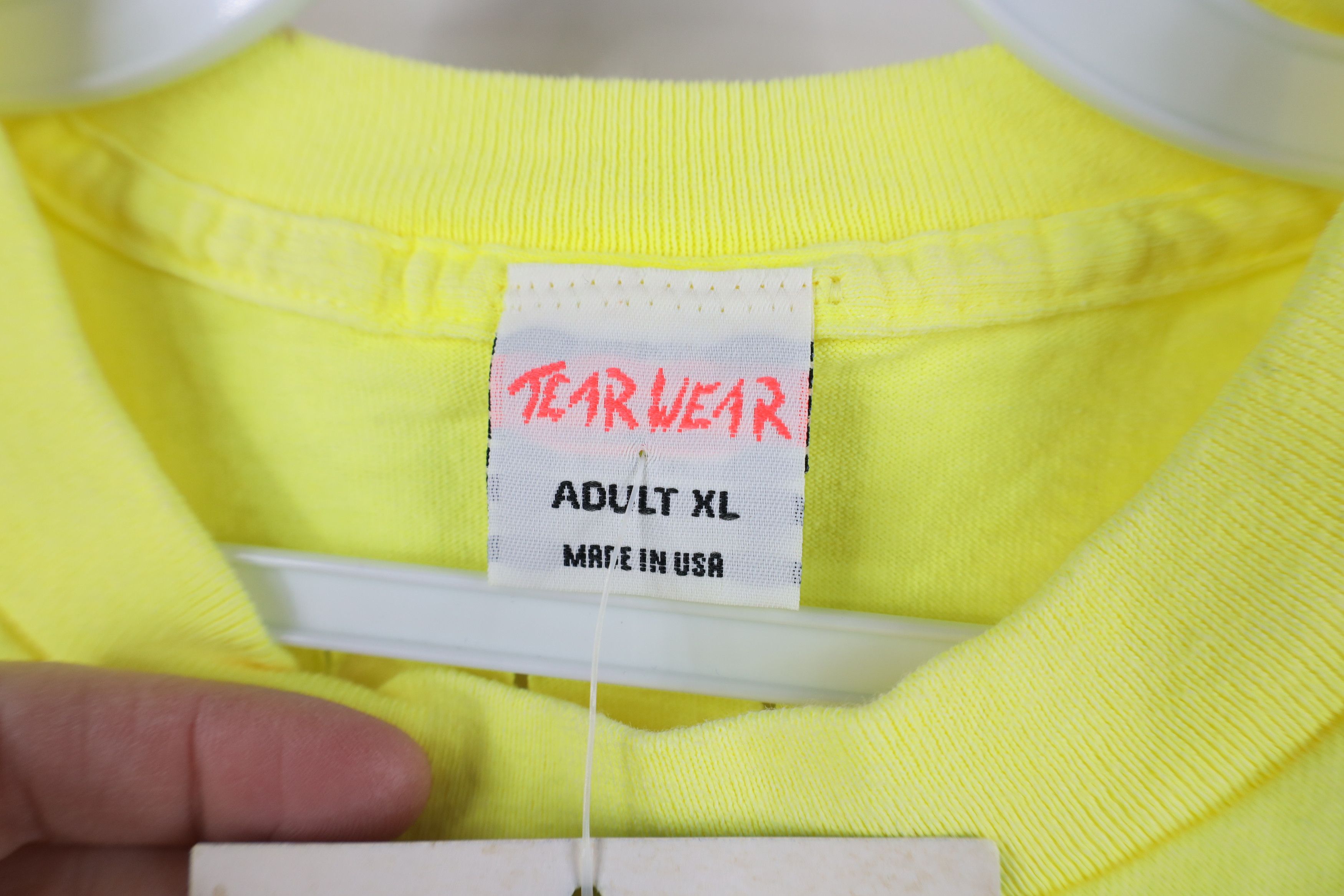Vintage Deadstock Vintage 90s Streetwear Beach T-Shirt Yellow USA Size XL / US 12-14 / IT 48-50 - 6 Thumbnail