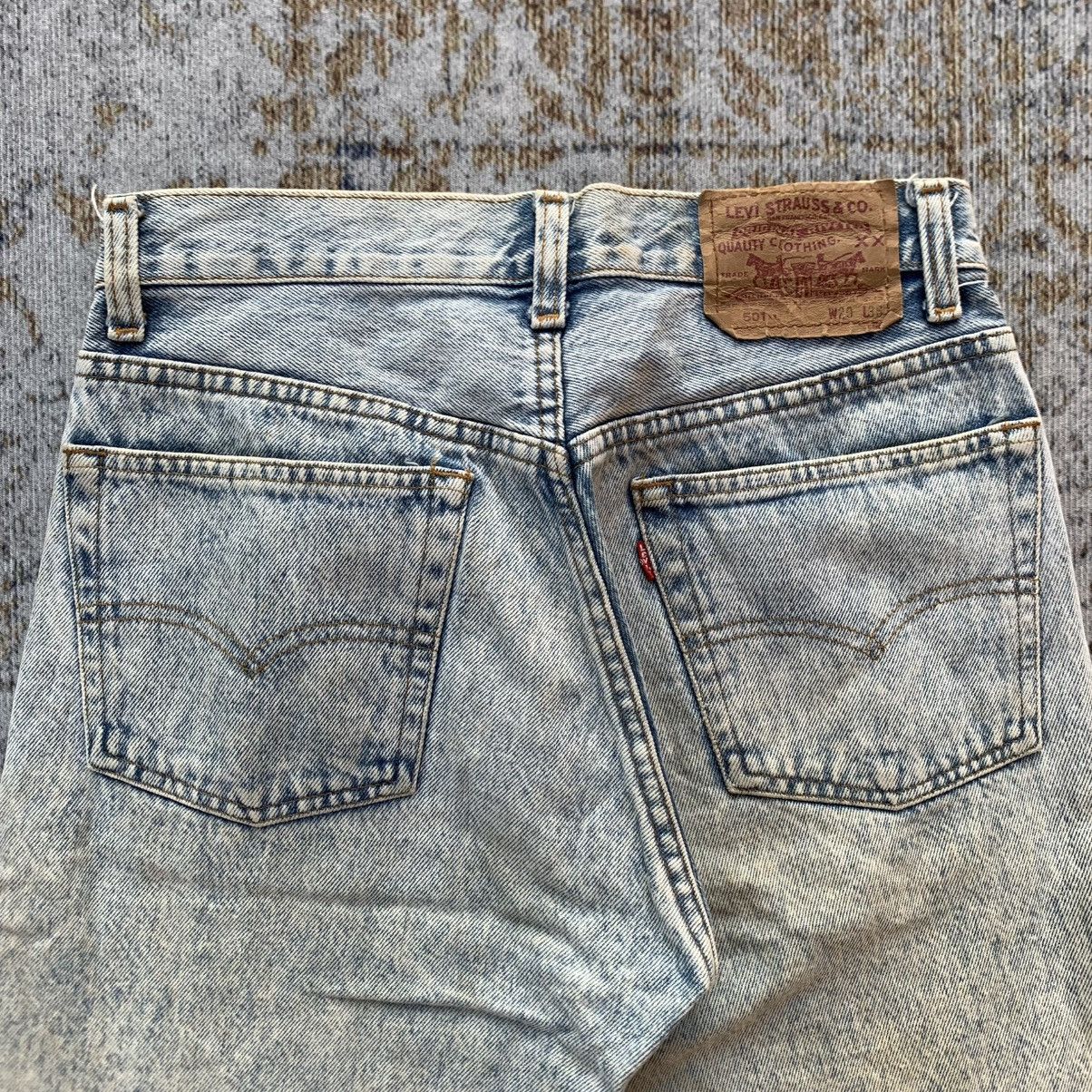 Levi's Vintage Clothing Rare Vintage Levis 501xx 555 Stamp Button Short Jeans Size US 32 / EU 48 - 2 Thumbnail