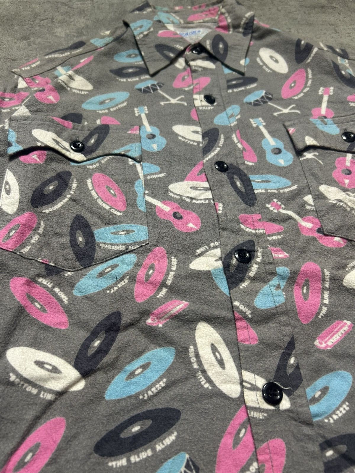 Sugar Cane 2000s Sugar Cane Guitar and Disc Print Motif Shirt Size US XL / EU 56 / 4 - 4 Thumbnail