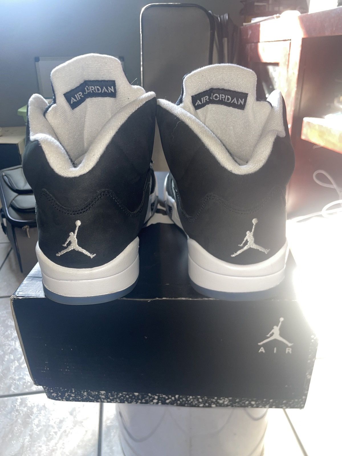 Jordan Brand × Nike Jordan 5 Oreo Size US 10 / EU 43 - 4 Thumbnail