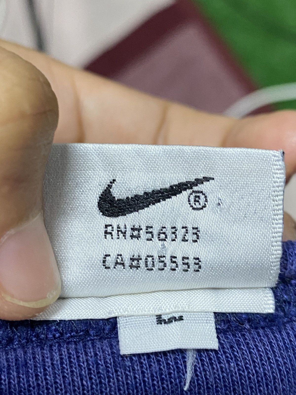 Nike × Vintage Vintage Nike Swoosh Sweatshirt Size US L / EU 52-54 / 3 - 13 Thumbnail