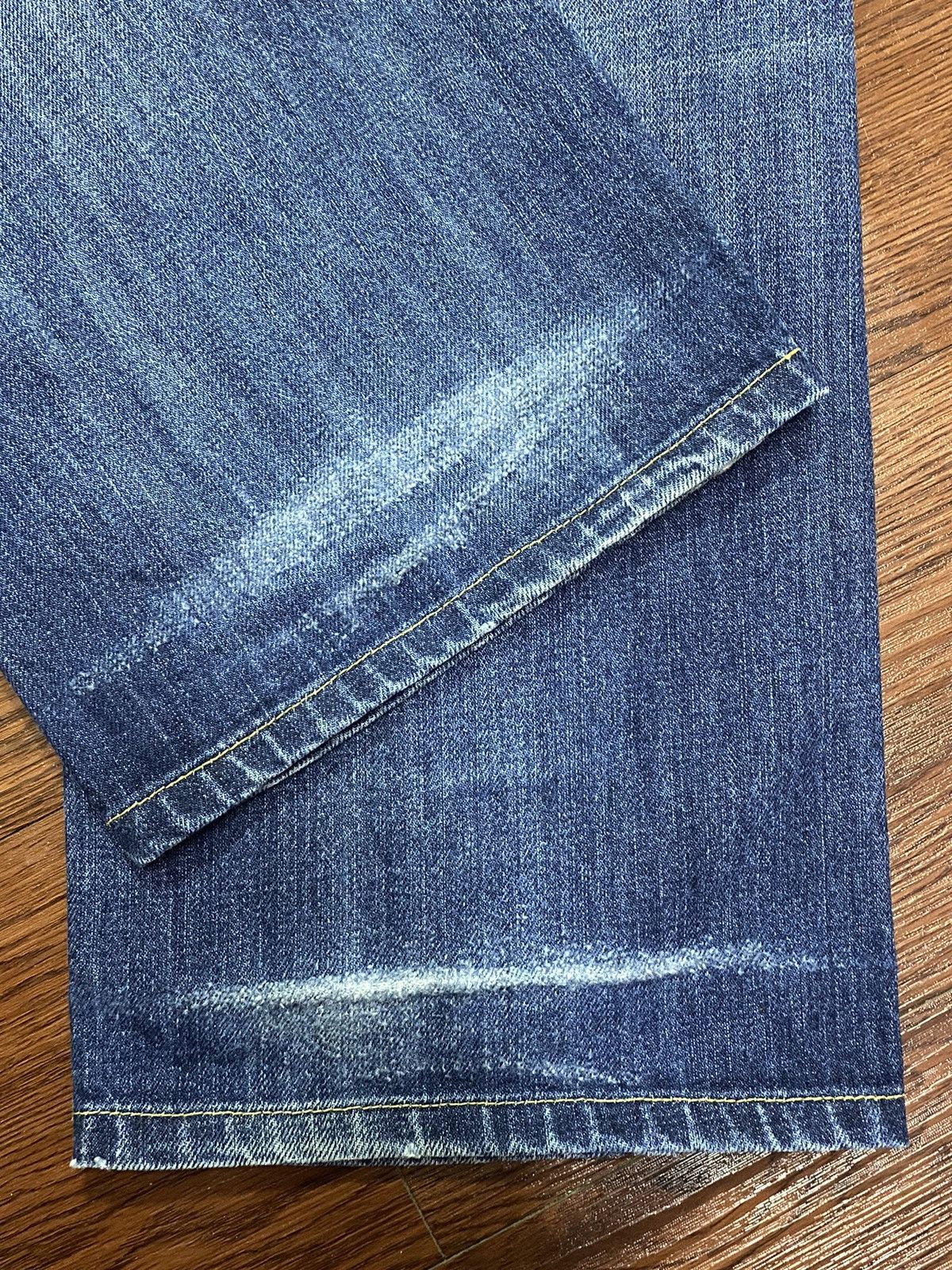 Jun Takahashi Vintage Uniqlo UJ Blue Wash Patched Loose Jeans Size US 34 / EU 50 - 11 Thumbnail
