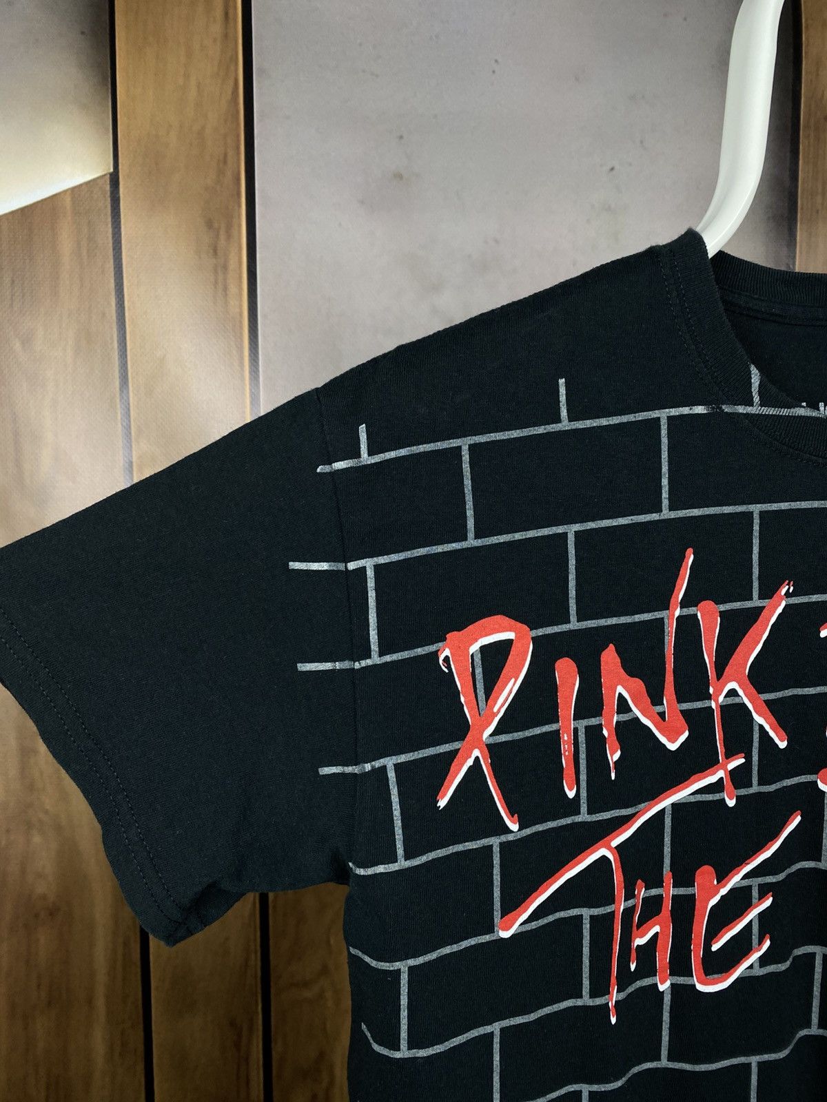 Pink Floyd 🎸T-Shirt Liquid Blue Pink Floyd The Wall Album Overprint🎸 Size US M / EU 48-50 / 2 - 3 Thumbnail