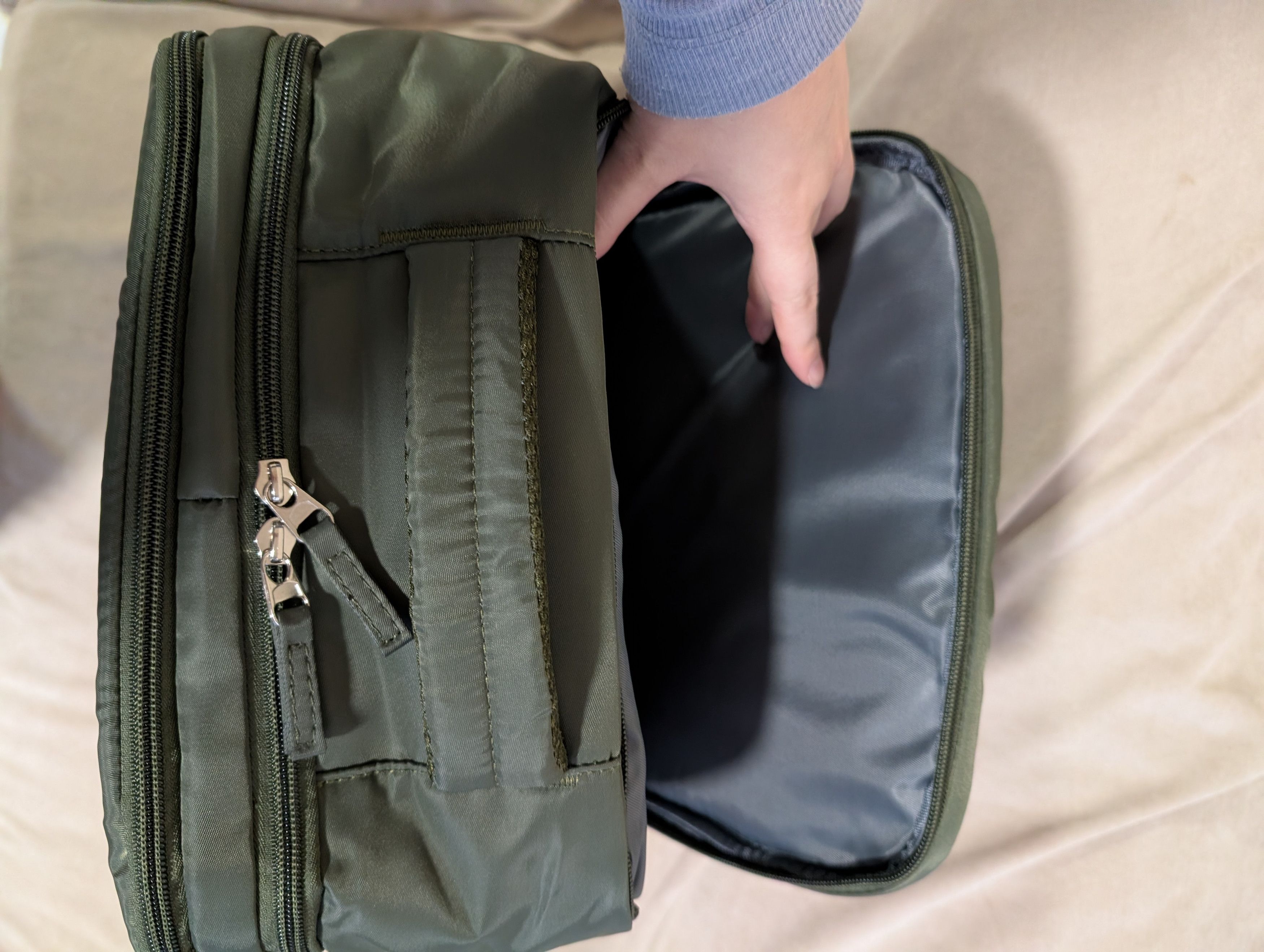 Other Travel backpack with separate shoes compartment Size ONE SIZE - 9 Thumbnail