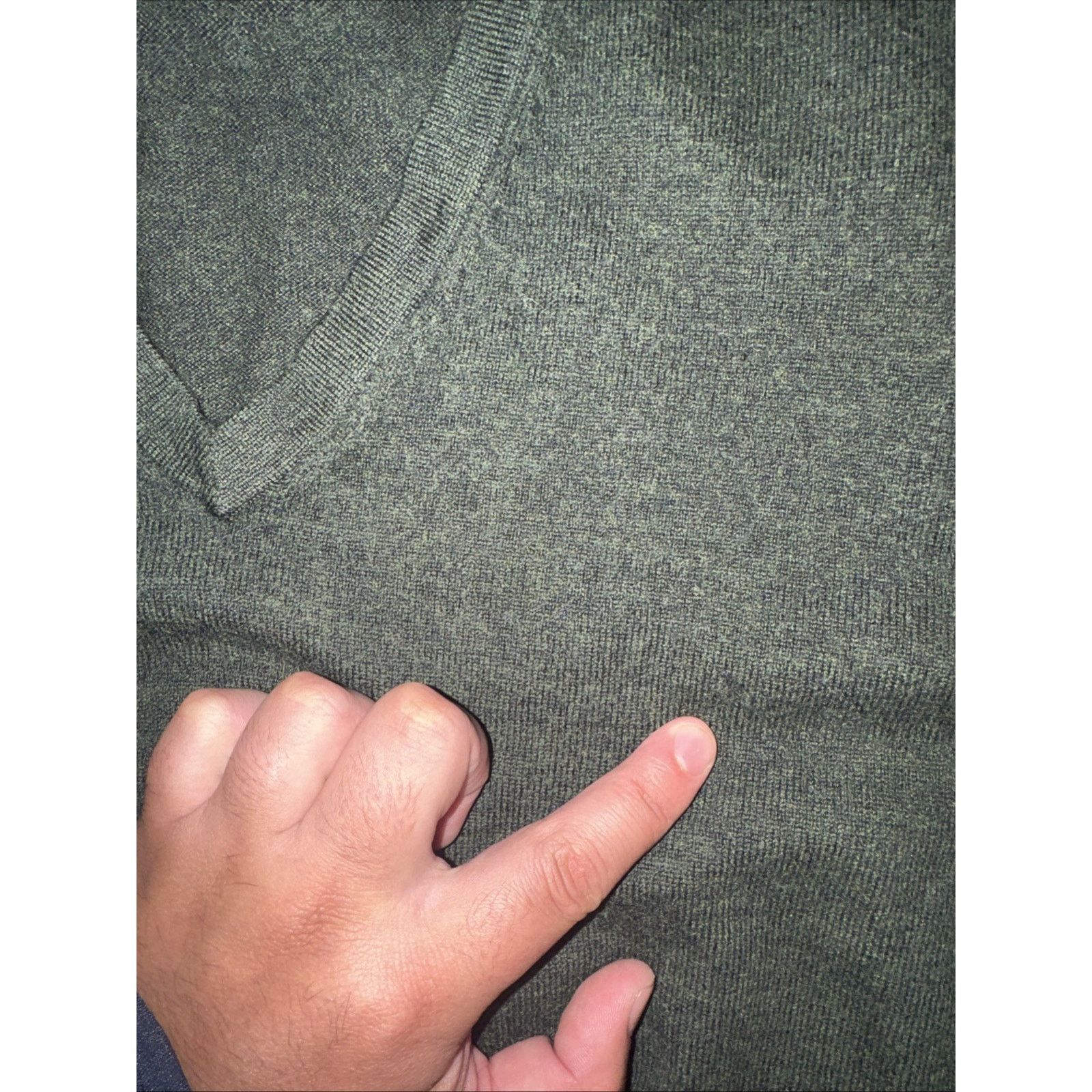 Brooks Brothers × Vintage Brooks Brothers Extra Fine Italian Merino Wool V Sweater Size US L / EU 52-54 / 3 - 3 Thumbnail