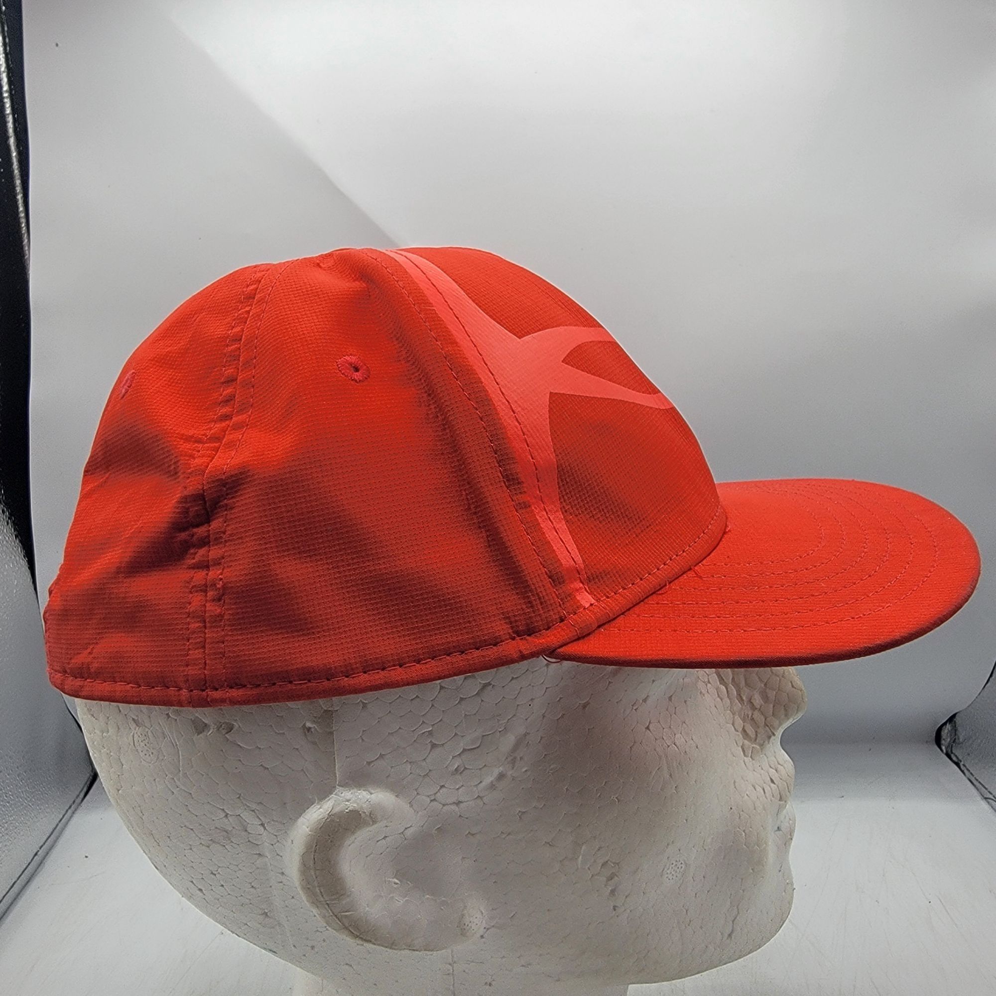 Under Armour Under Armour UA Flat Fit Hat Red Snapback Adjustable Casual Size ONE SIZE - 4 Thumbnail