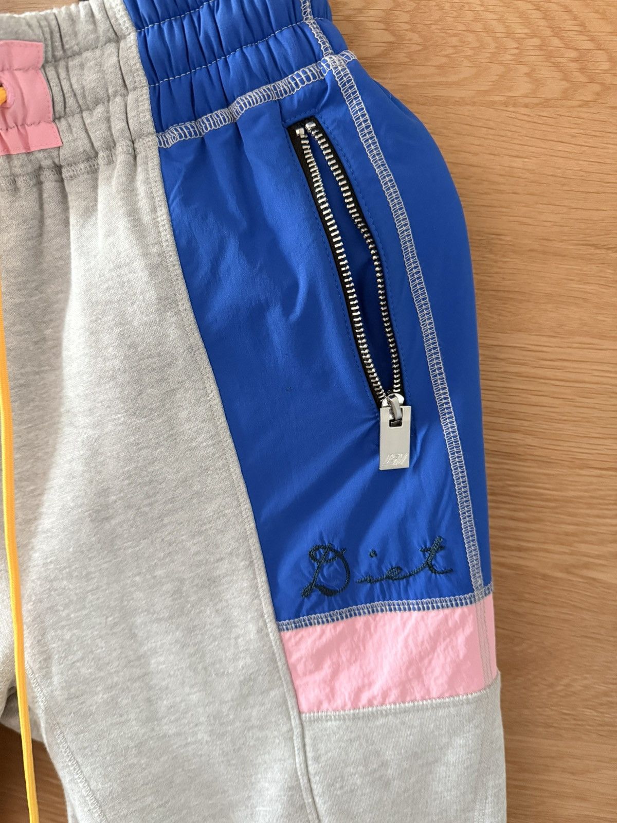 Diet Starts Monday DIET STARTS MONDAY WARM UP RACER PANTS Size US 30 / EU 46 - 3 Thumbnail