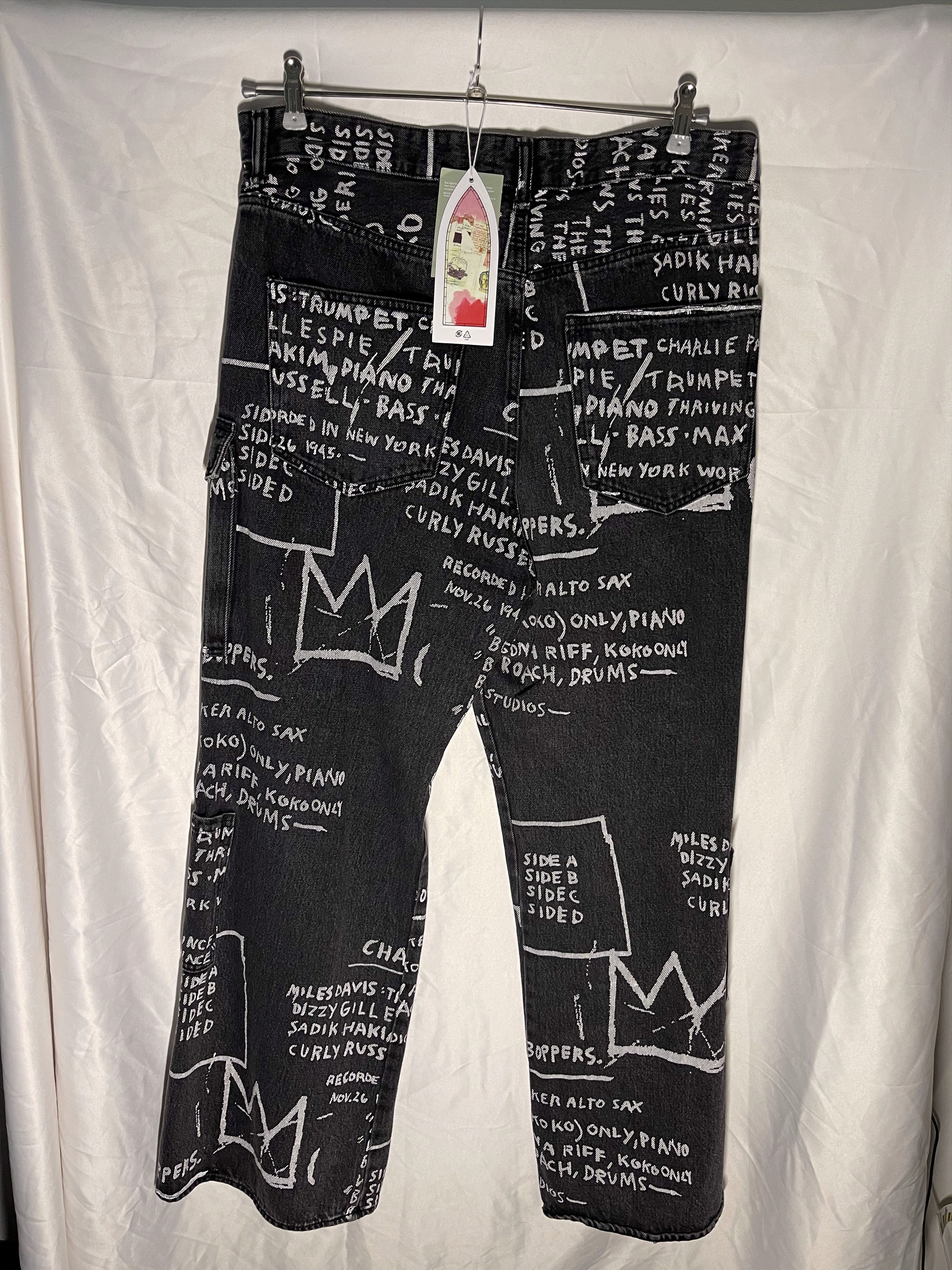 H&M × Jean-Michel Basquiat × Who Decides War All-Over-Print Denim Cargo Pants Jeans Size US 36 / EU 52 - 2 Thumbnail