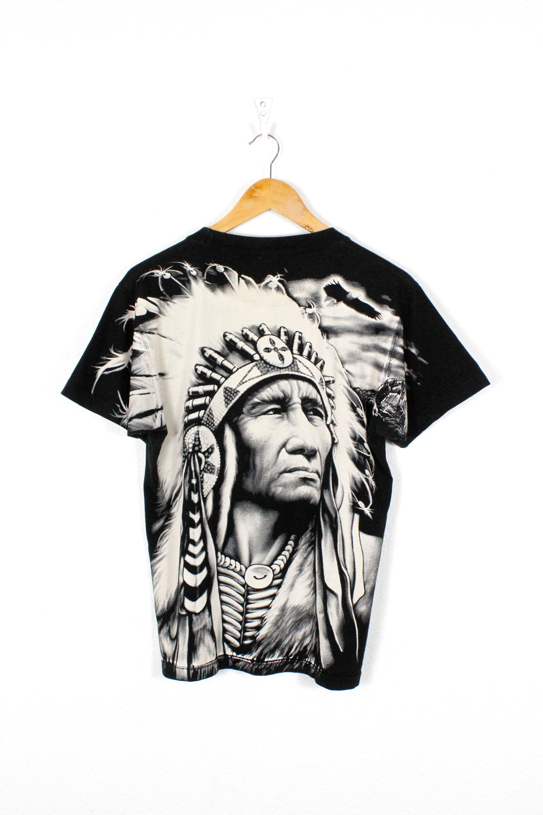 Vintage Vintage Rock Eagle Indian Head All Over Printed Tee 90s Y2K Size US M / EU 48-50 / 2 - 4 Thumbnail