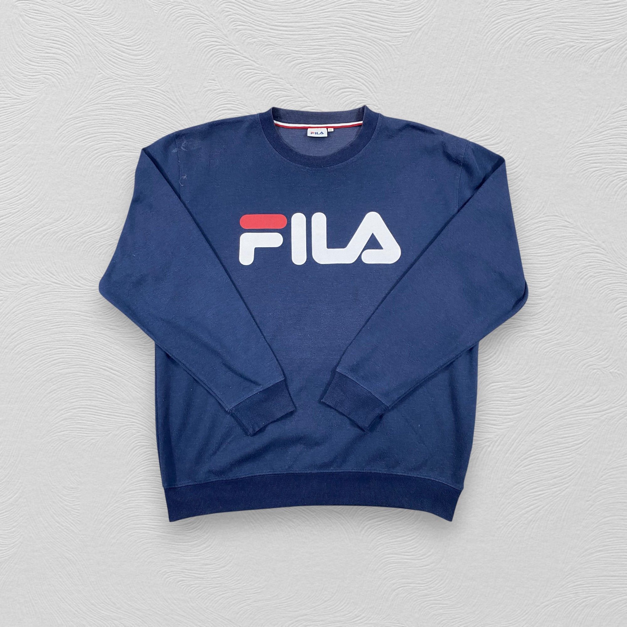 Japanese Brand Vintage Fila Big Logo Sweatshirt Large Size - J215 Size US L / EU 52-54 / 3 - 3 Thumbnail