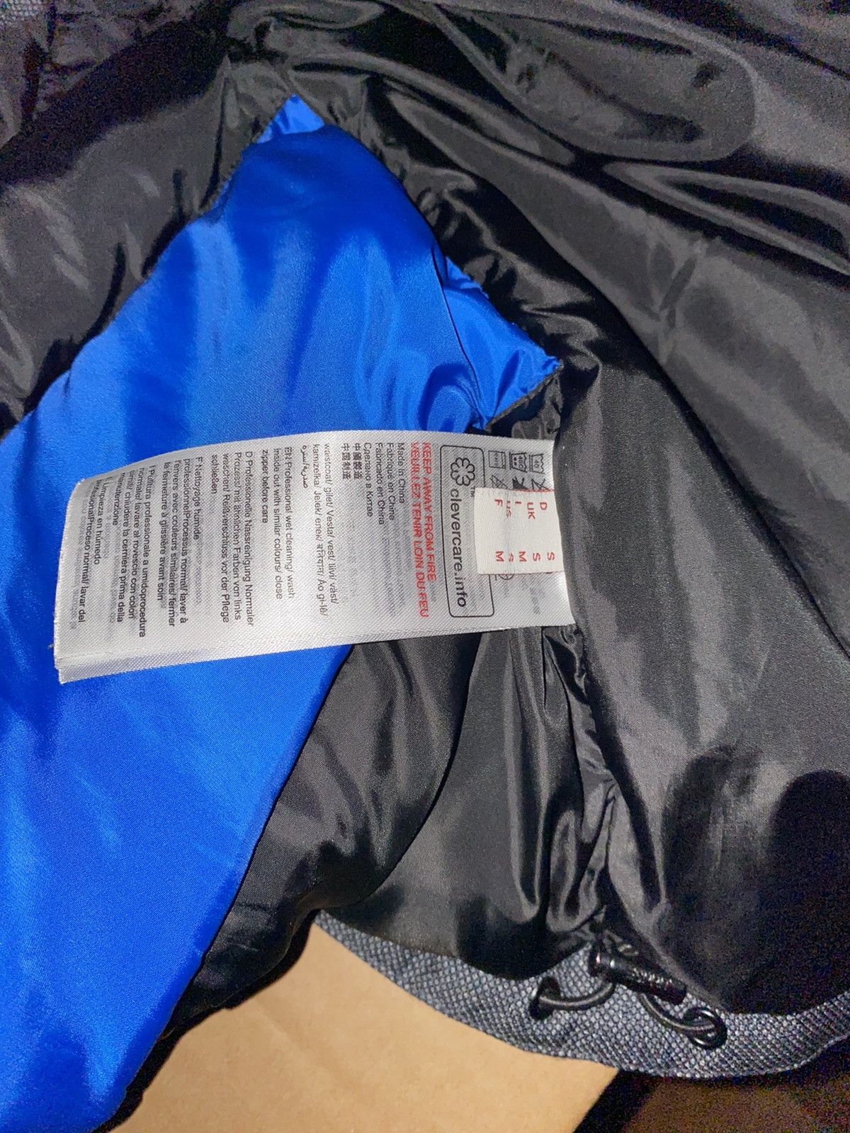 Esprit Esprit vest Size US M / EU 48-50 / 2 - 5 Thumbnail