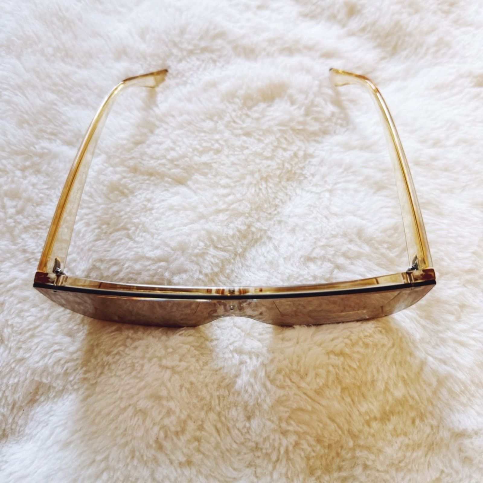 Other Greta Clear Yellow Oversized Statement Sunglasses Size ONE SIZE - 5 Thumbnail