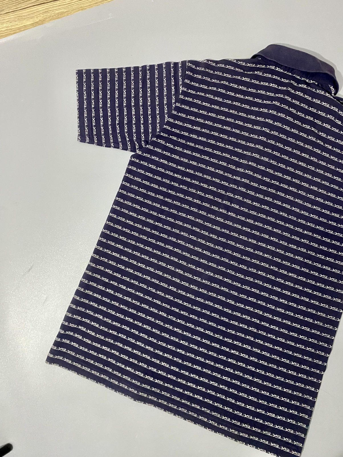 Vintage × Yves Saint Laurent 💥Monogram💥Yves Saint Laurent Polos Size US L / EU 52-54 / 3 - 11 Thumbnail