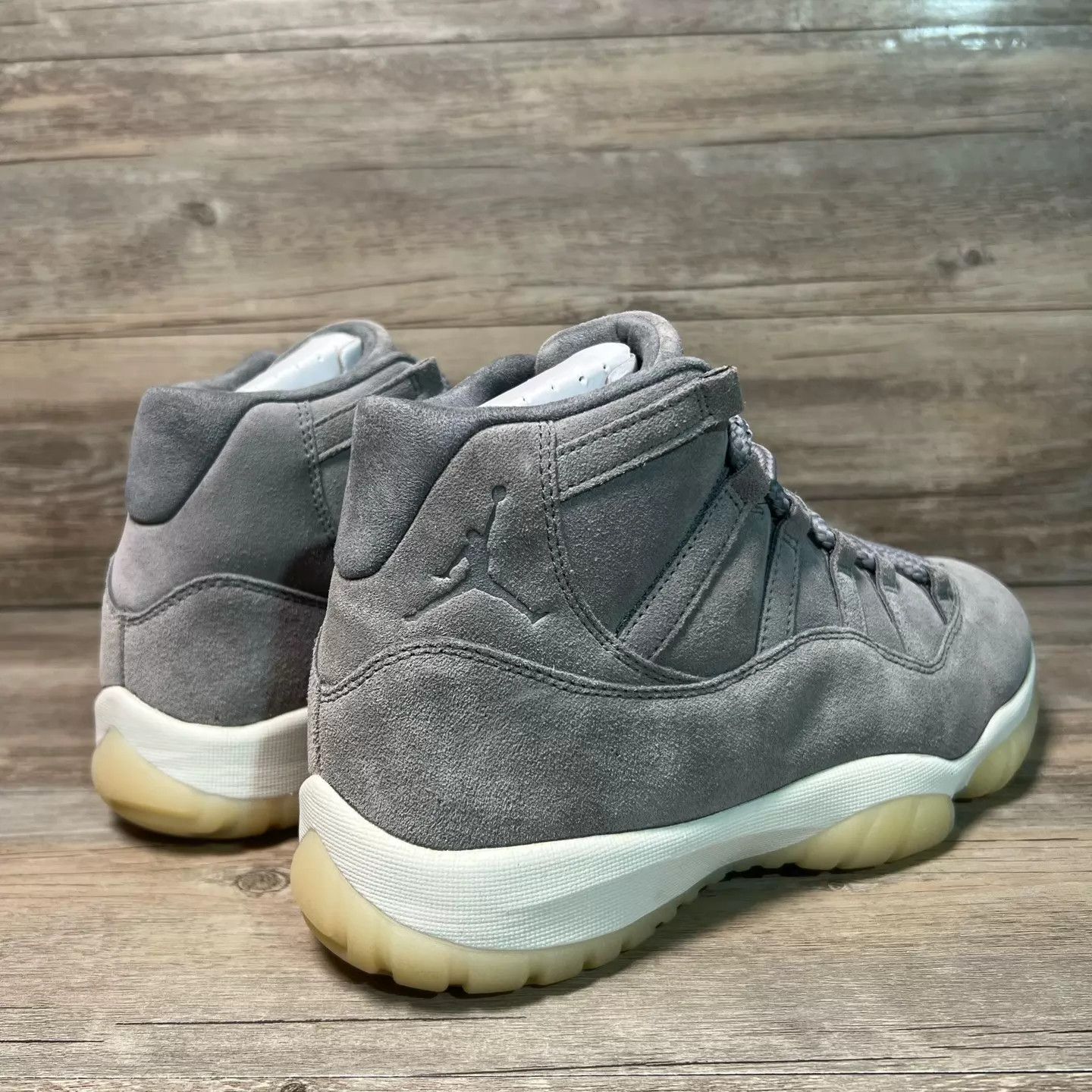 Nike Air Jordan 11 Premium Grey Suede White/Grey 44 Size US 10 / EU 43 - 3 Thumbnail