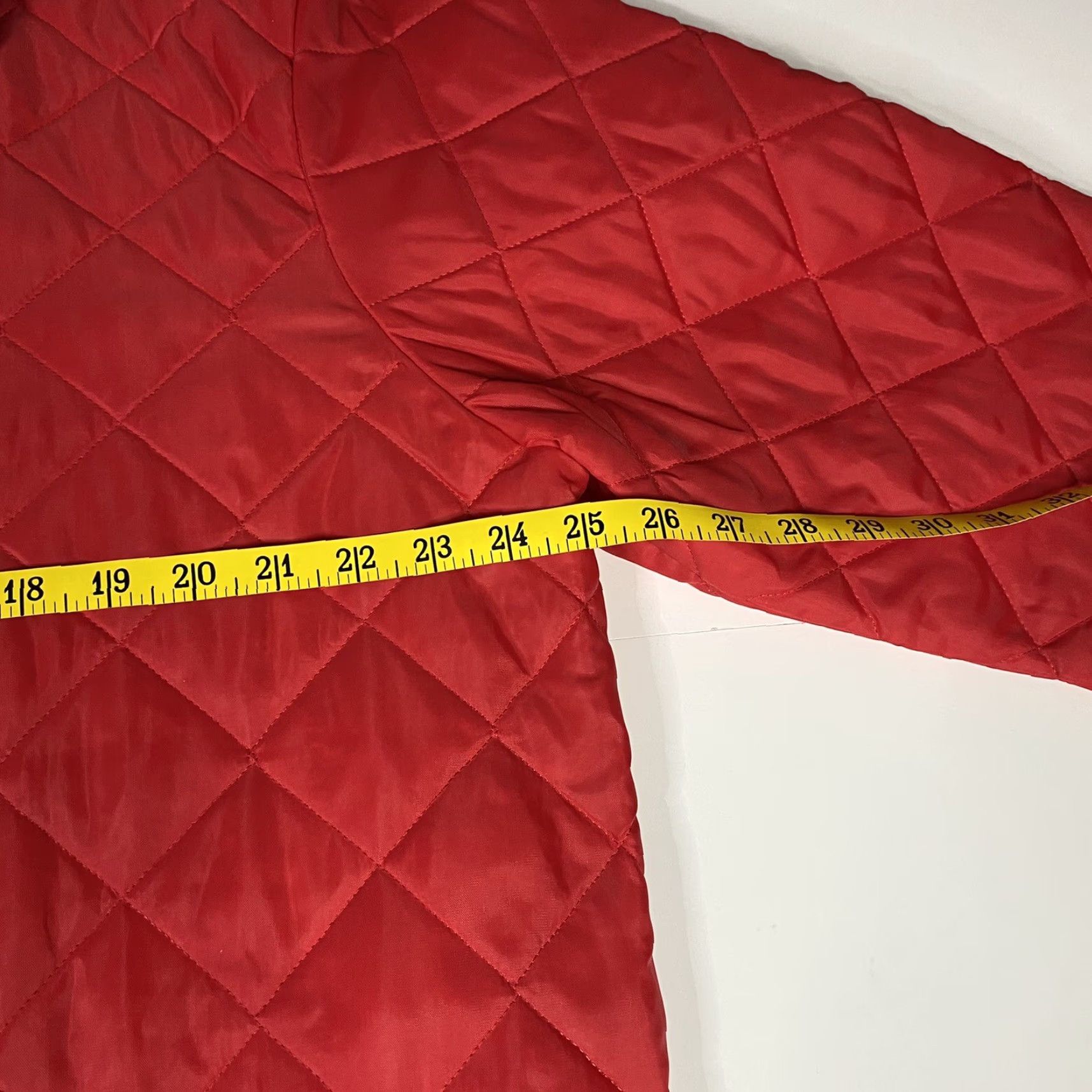 Blair VINTAGE John Blair 79’s Quilted Jacket Unisex Adults Size L Red Quilted Jacket 1970 Mens Womens Boys Girls Size US L / EU 52-54 / 3 - 7 Thumbnail