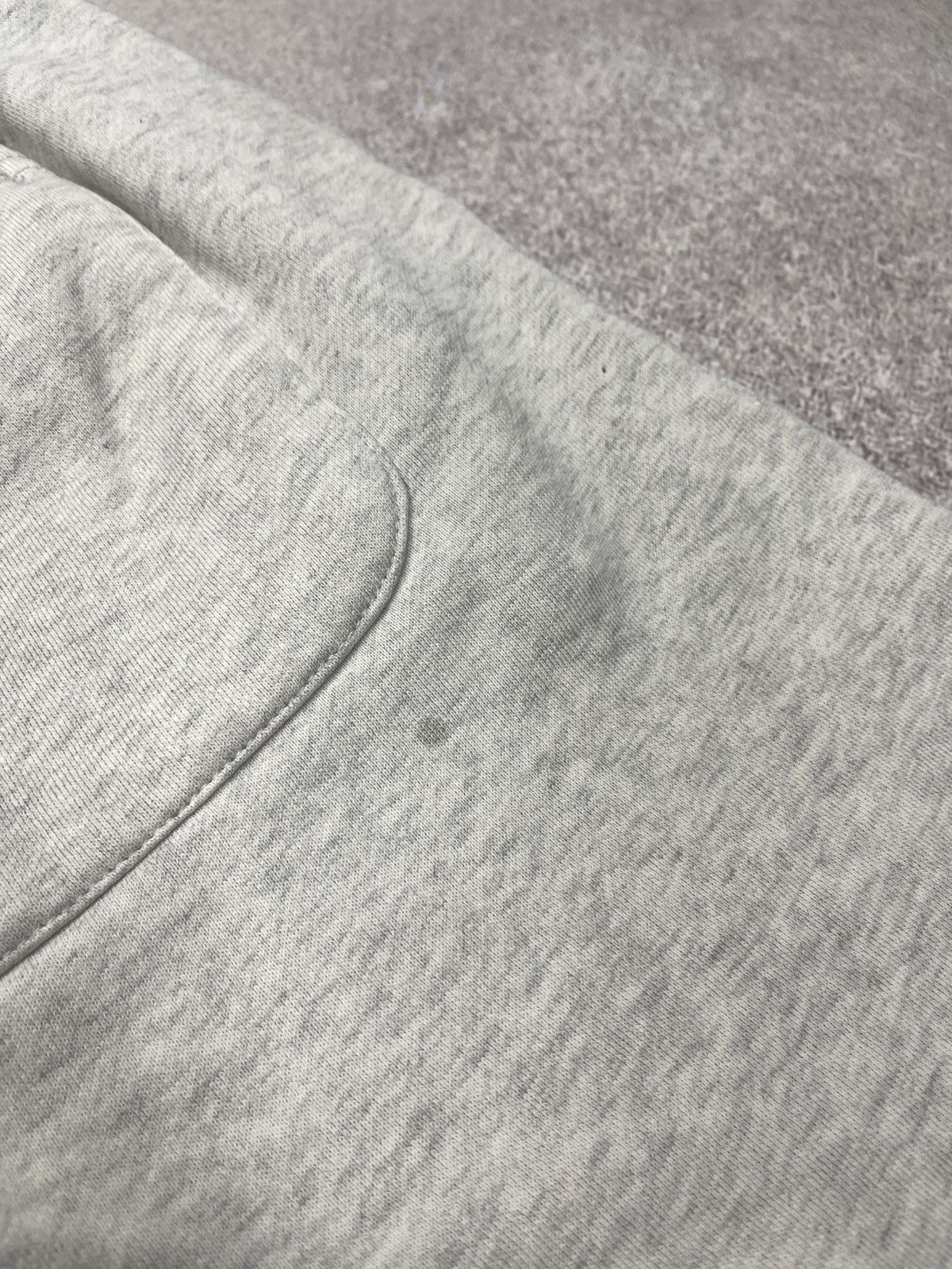 Essentials Fear of God Essentials Sweat Shorts Heather Grey Size US 32 / EU 48 - 12 Thumbnail