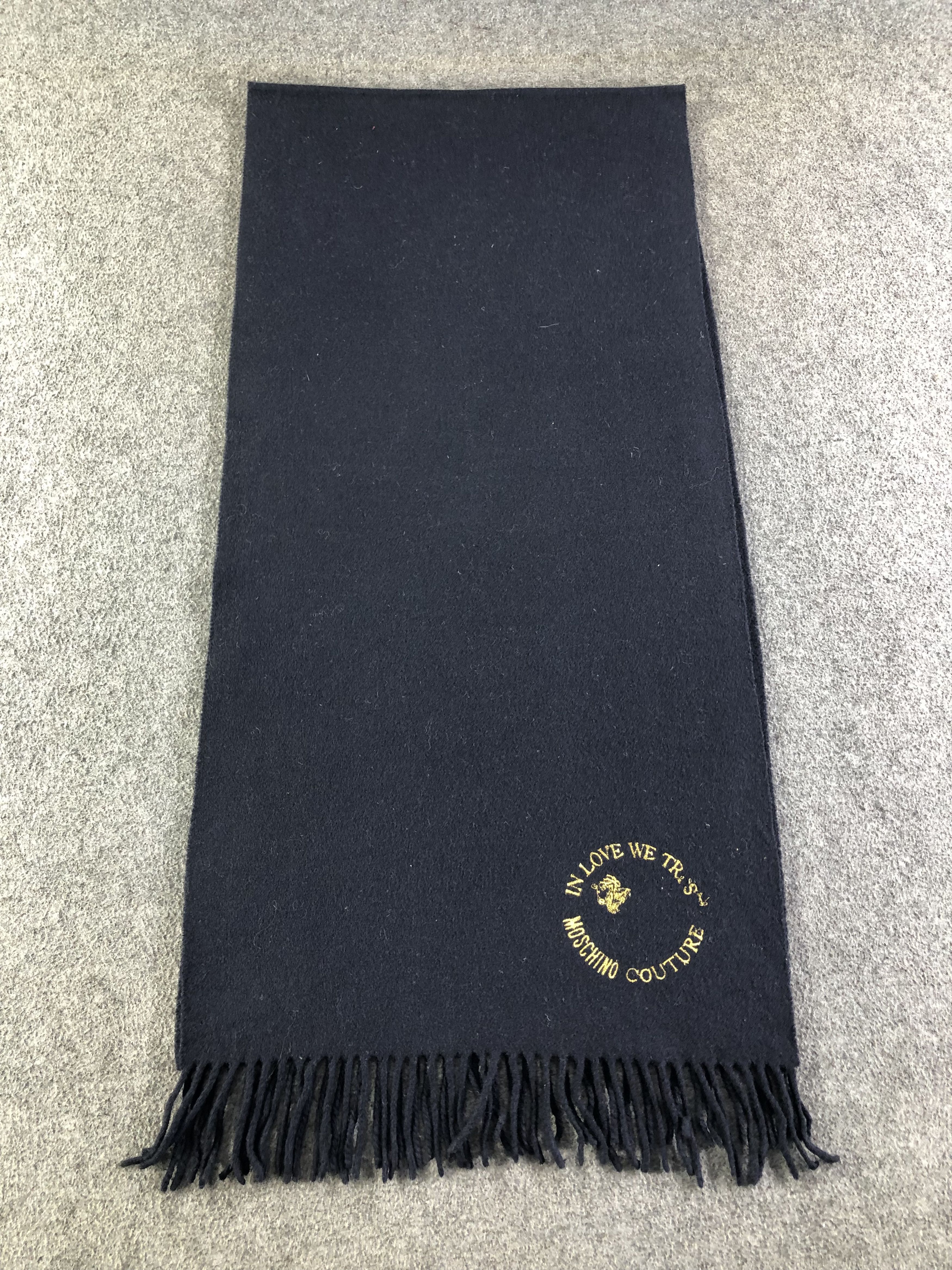 Vintage Moschino Scarf / Muffler / Neckwear SS1323 Size ONE SIZE - 2 Thumbnail